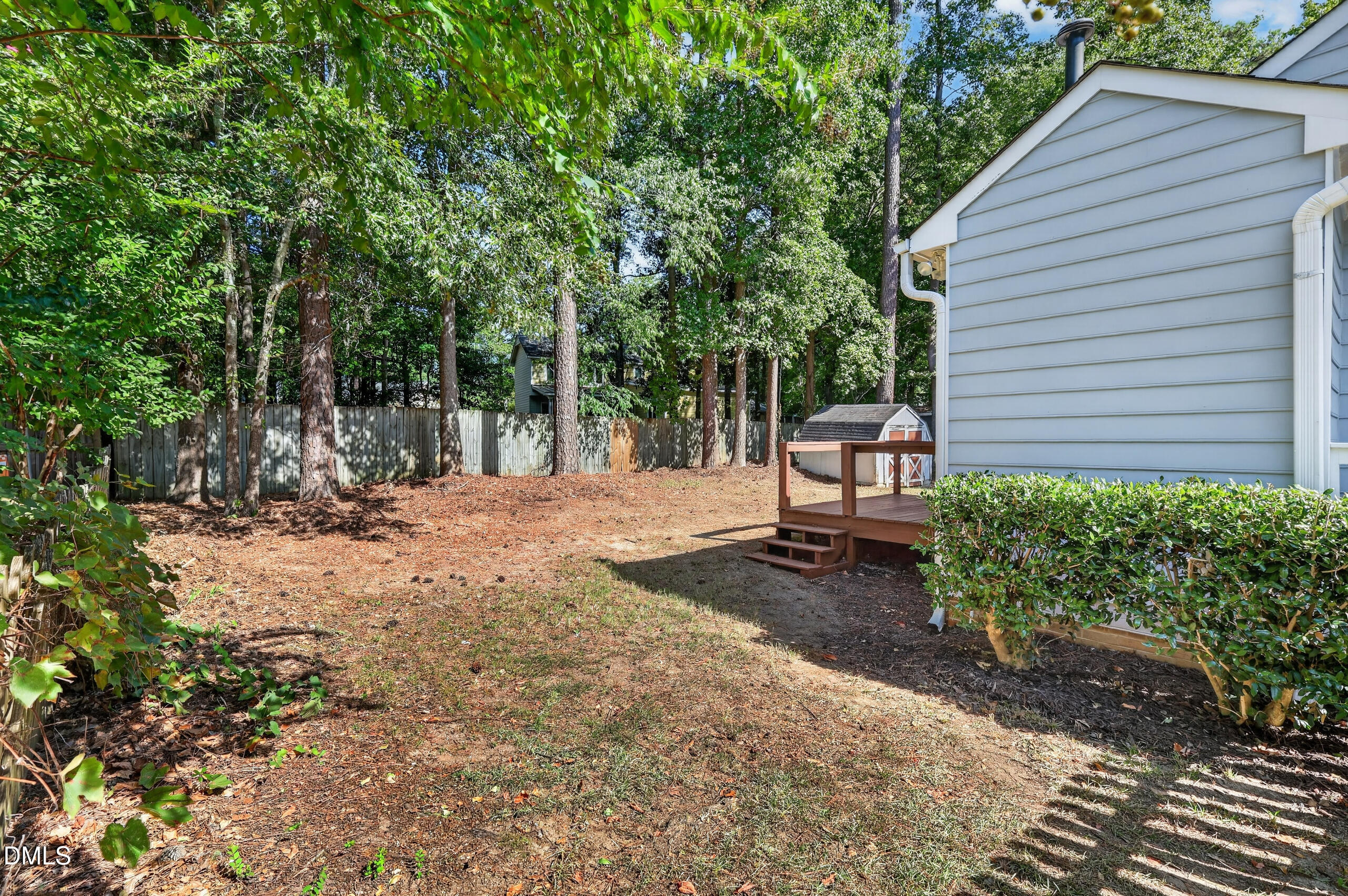 208 Crosspine Drive Property Photo 30