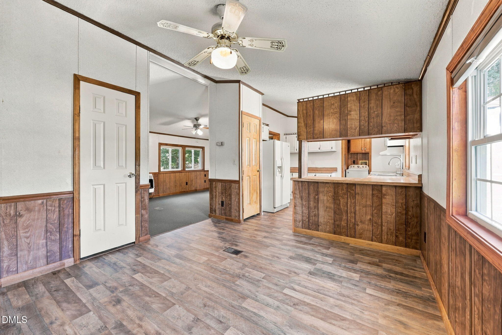 630 Southerland Road Property Photo 11