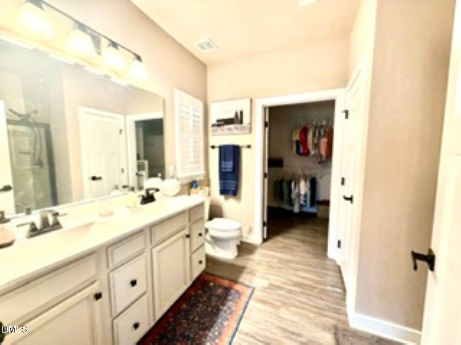 1524 Ripley Woods Street Property Photo 11