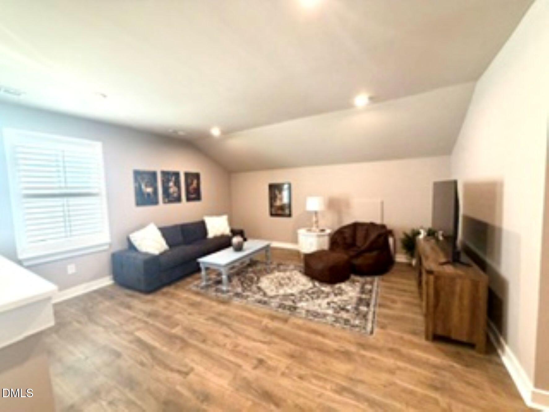 1524 Ripley Woods Street Property Photo 15