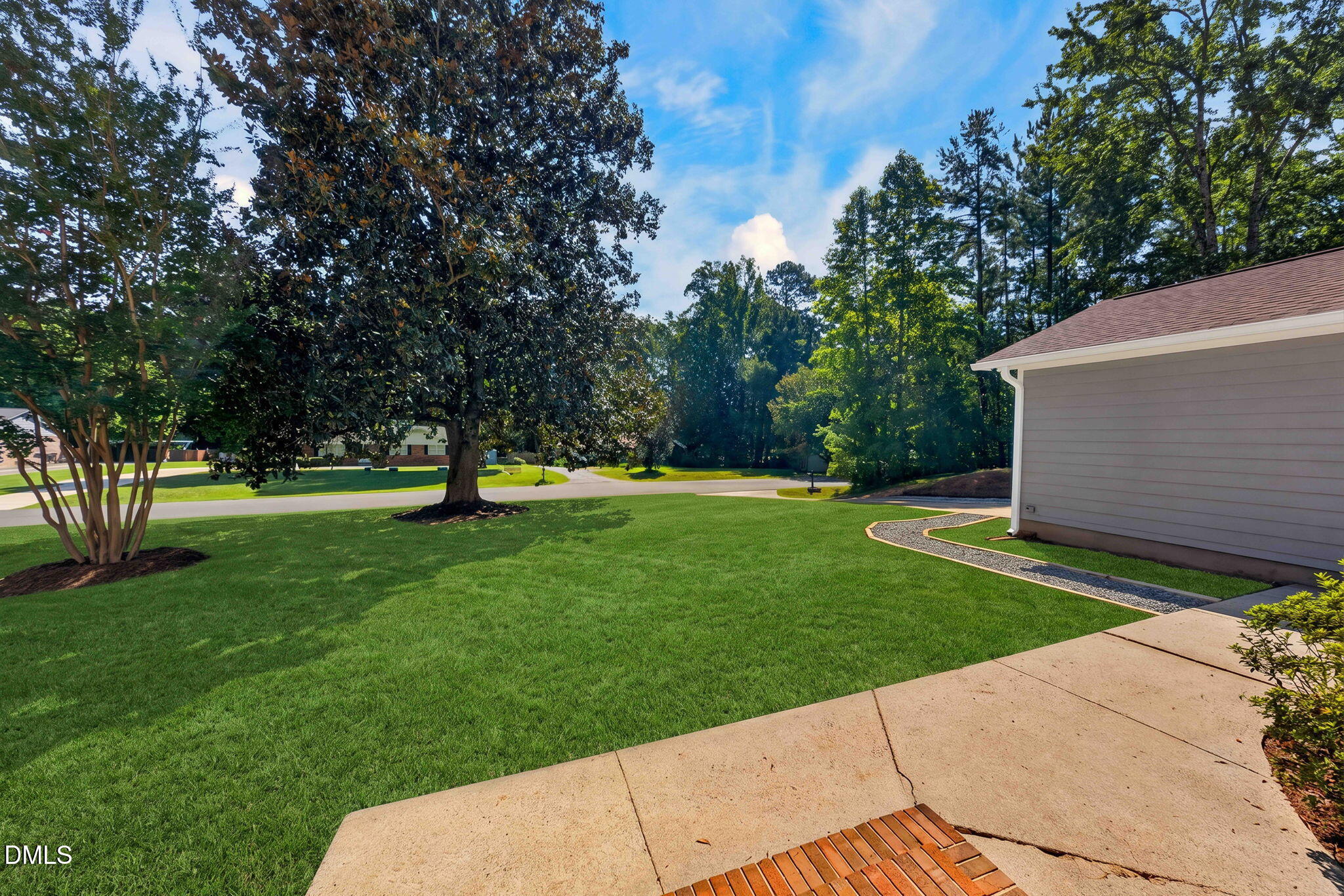 5605 Genesee Drive Property Photo 5