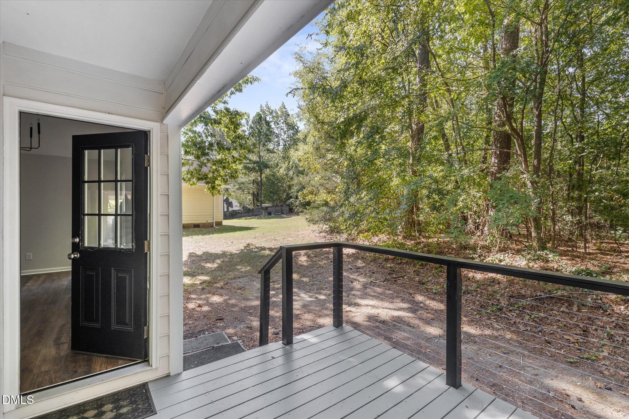 460 Dickens Drive Property Photo 5