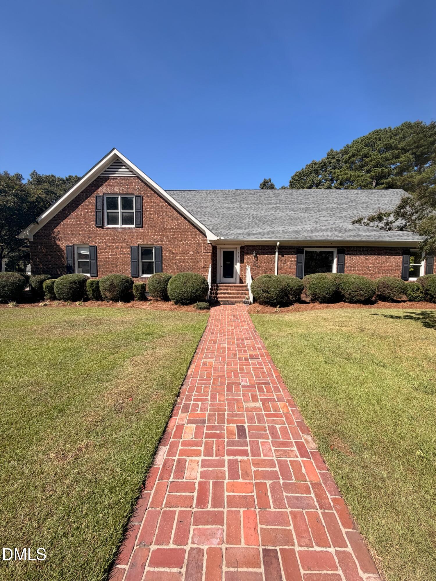 904 Merry Street Property Photo 4