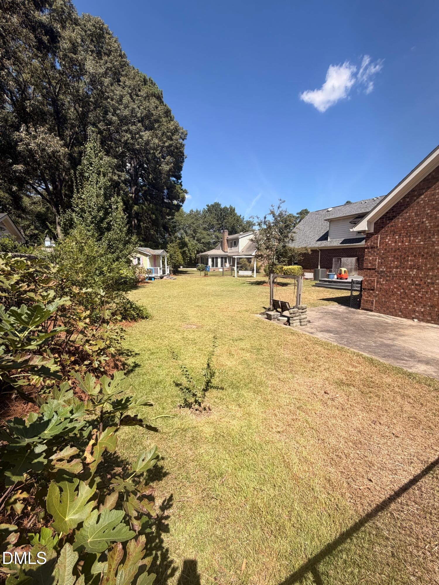 904 Merry Street Property Photo 10