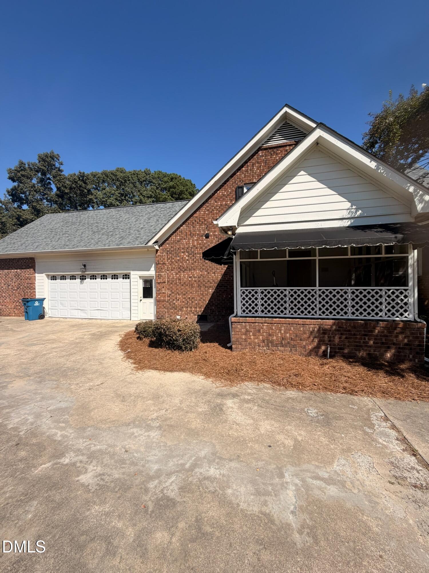 904 Merry Street Property Photo 11