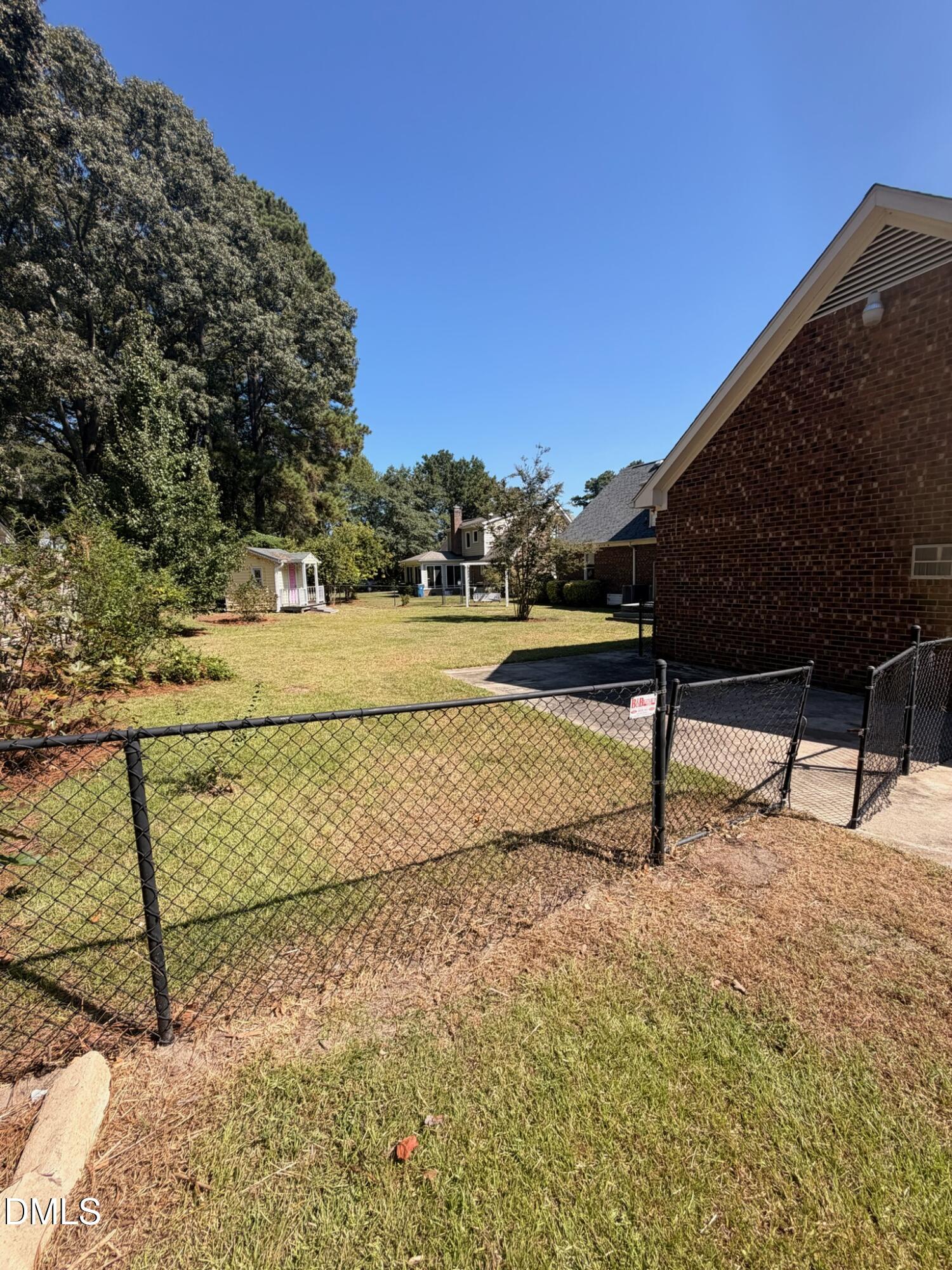 904 Merry Street Property Photo 12