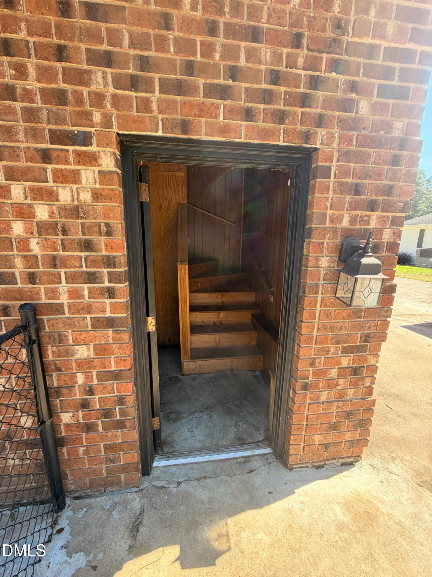 904 Merry Street Property Photo 15