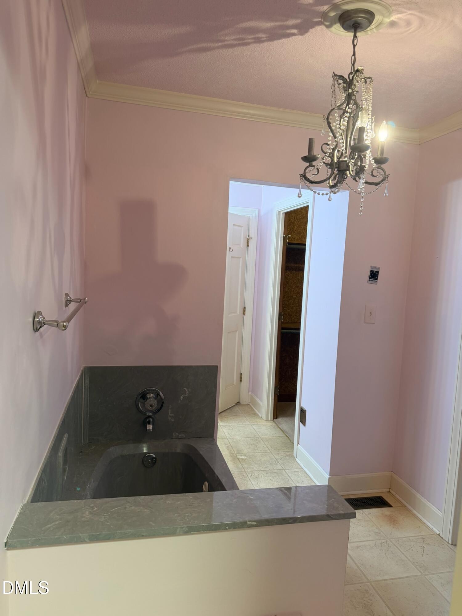 904 Merry Street Property Photo 38