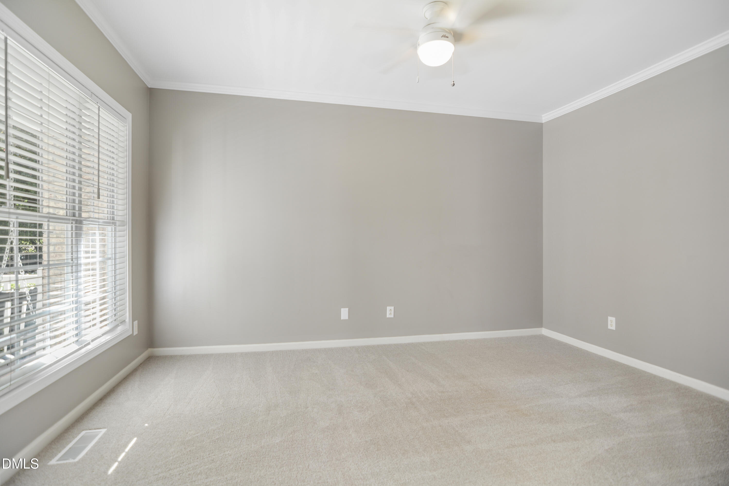 1414 Starmont Drive Property Photo 8