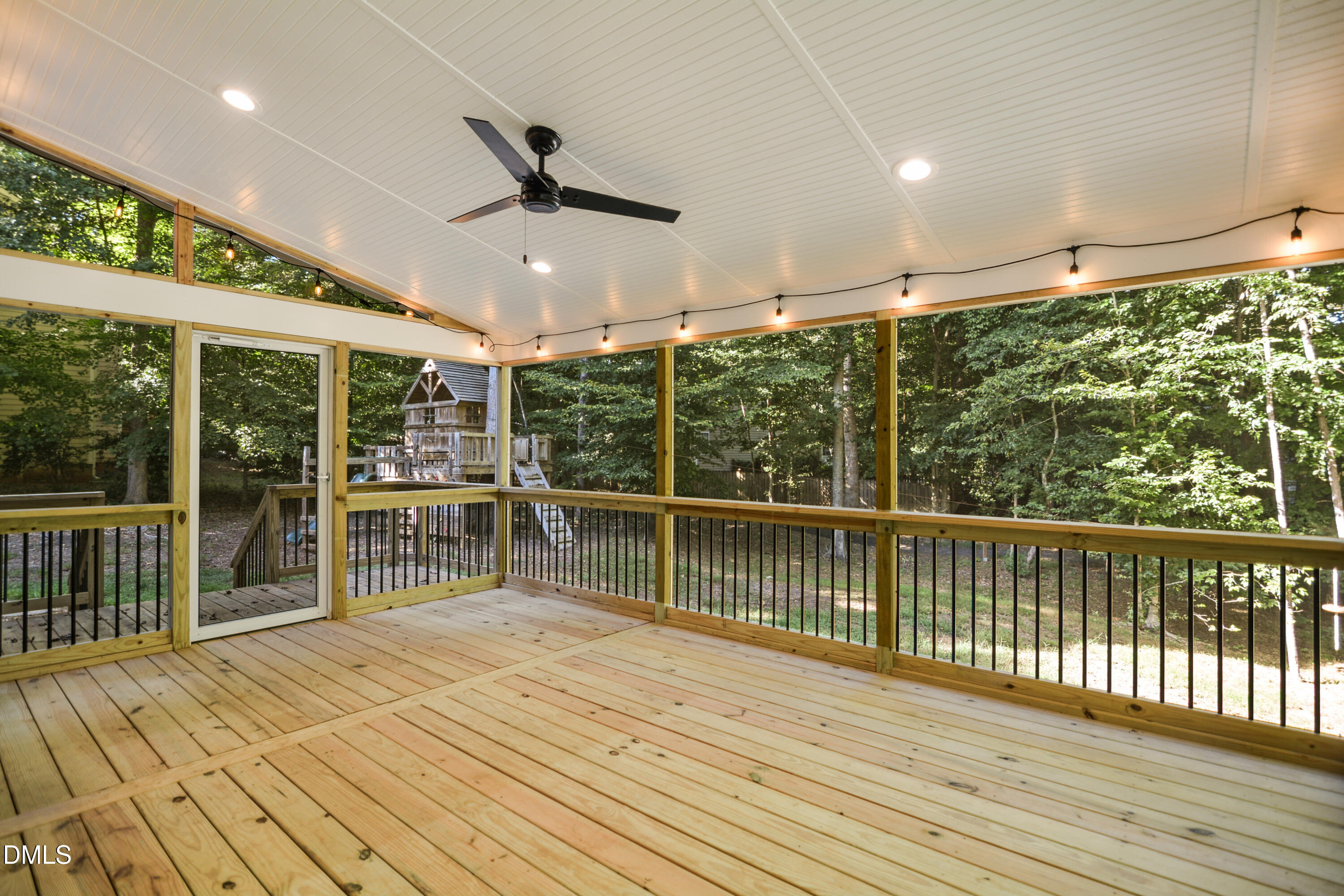 1414 Starmont Drive Property Photo 31