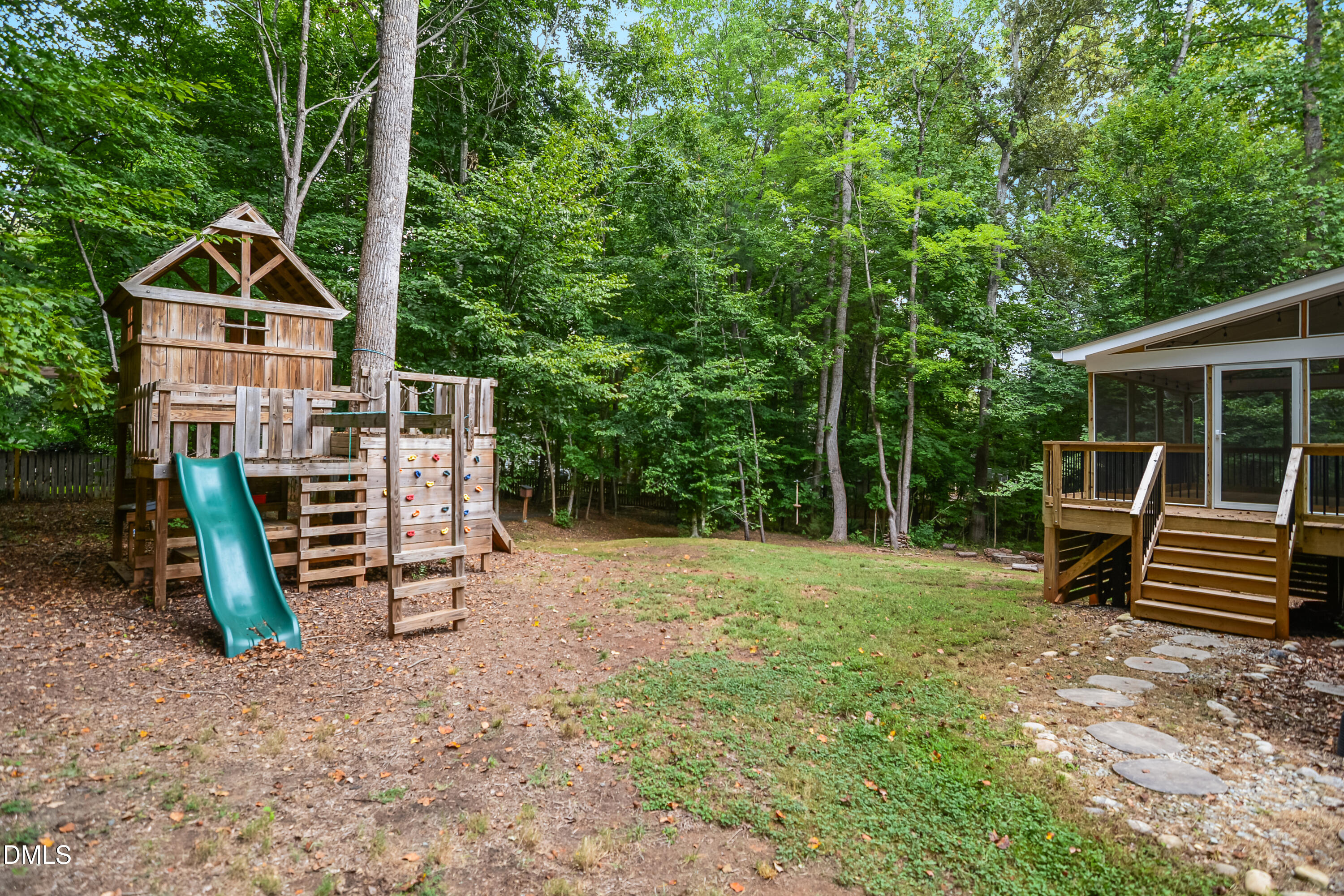 1414 Starmont Drive Property Photo 33