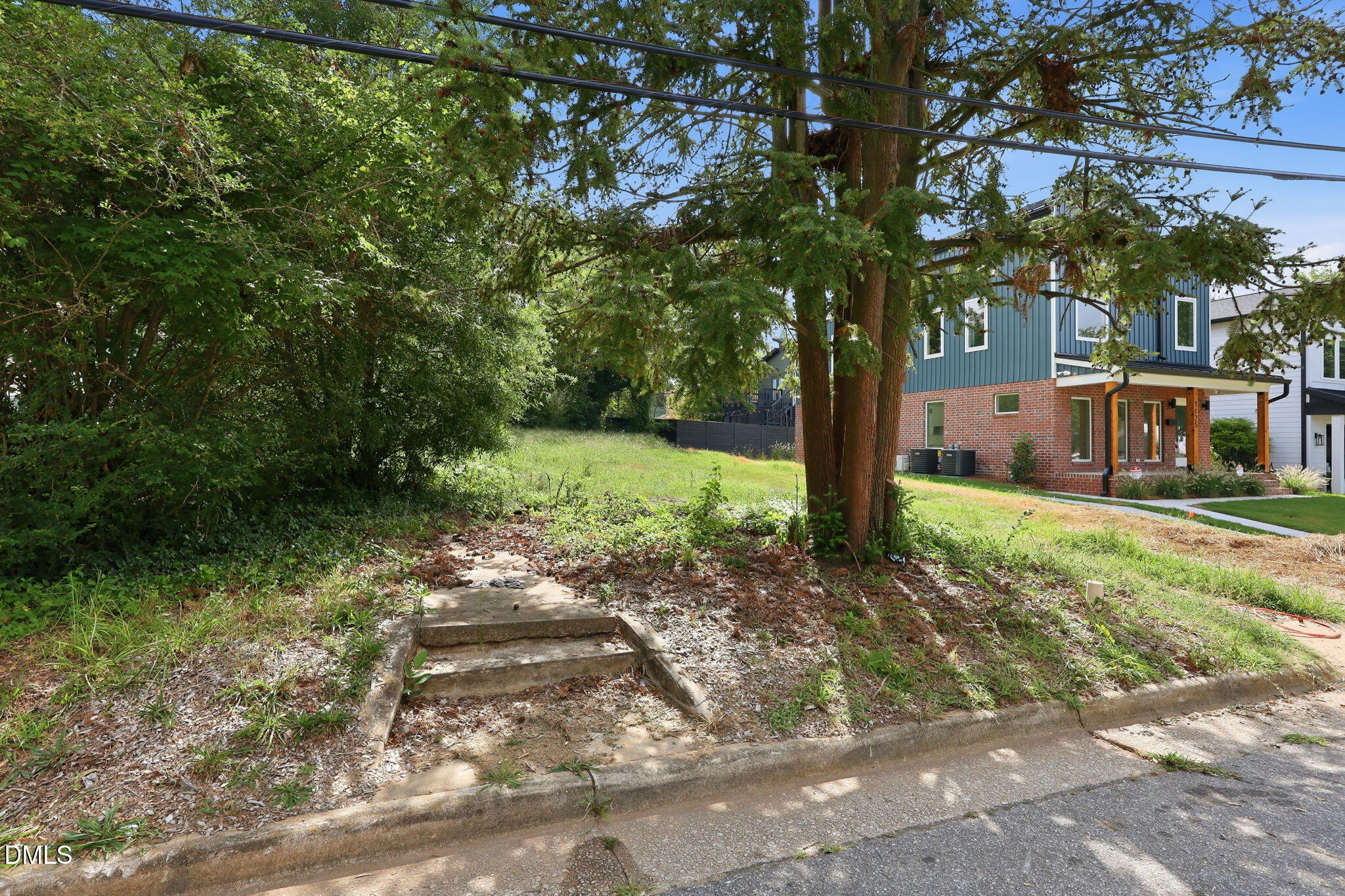 1121 S Bloodworth Street Property Photo 14