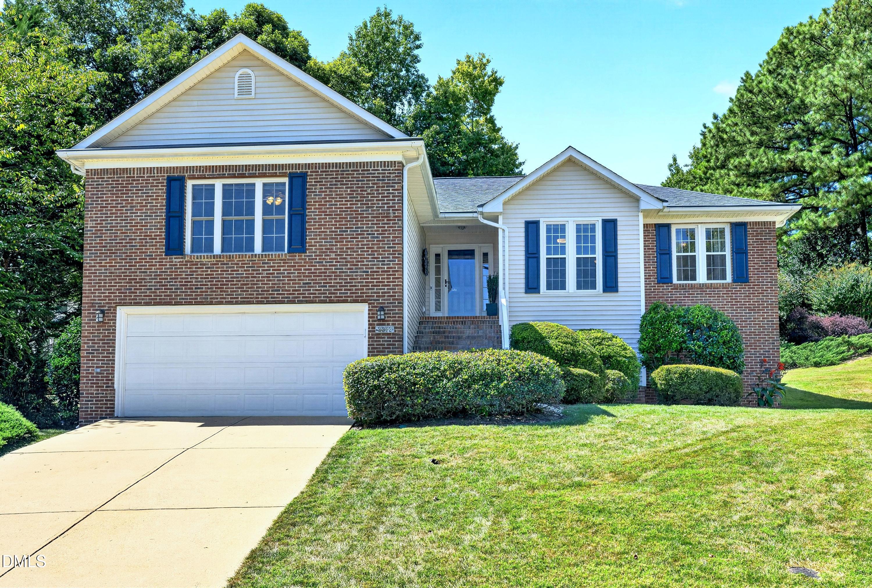 2312 Maplegreen Lane Property Photo 1