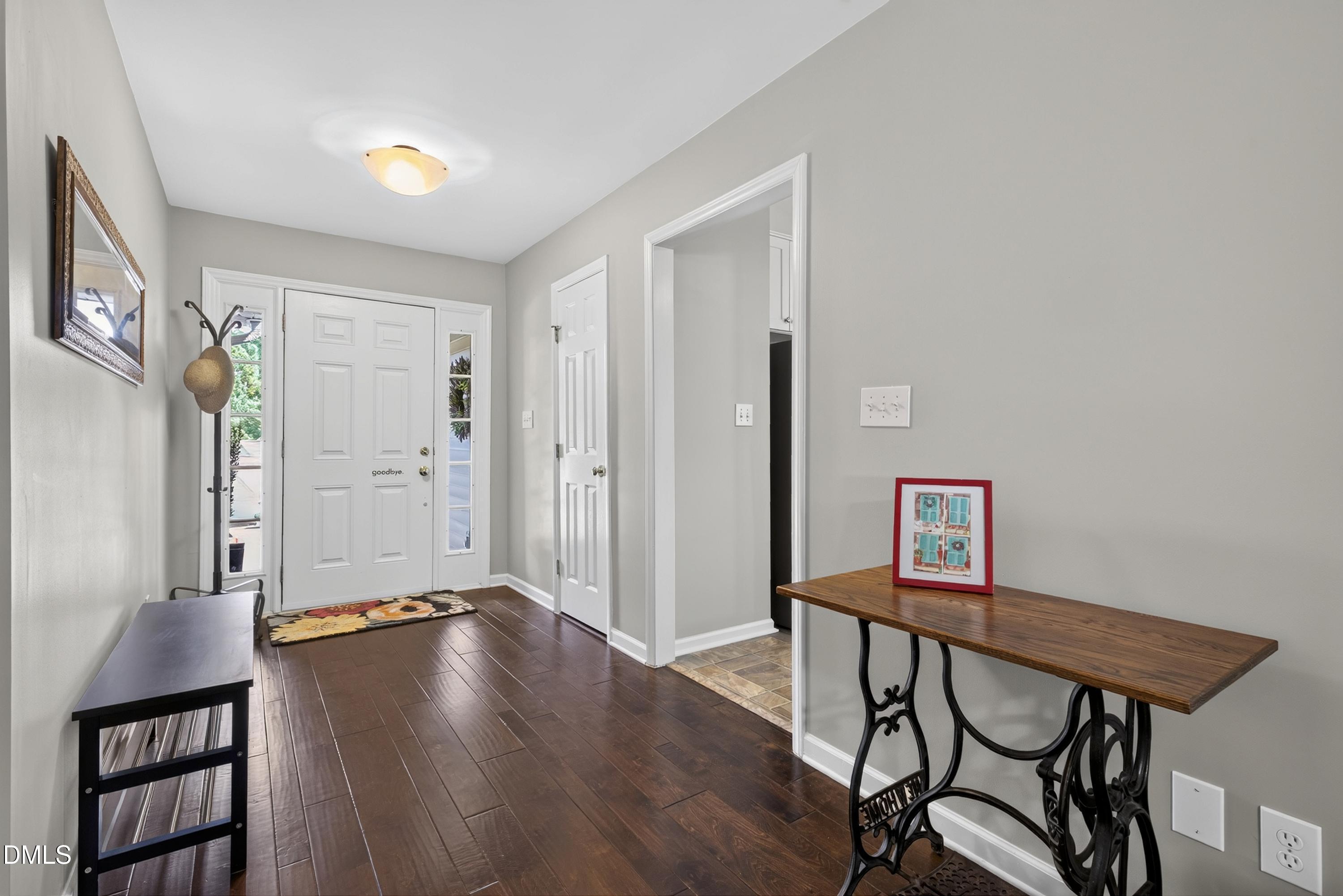 2312 Maplegreen Lane Property Photo 6