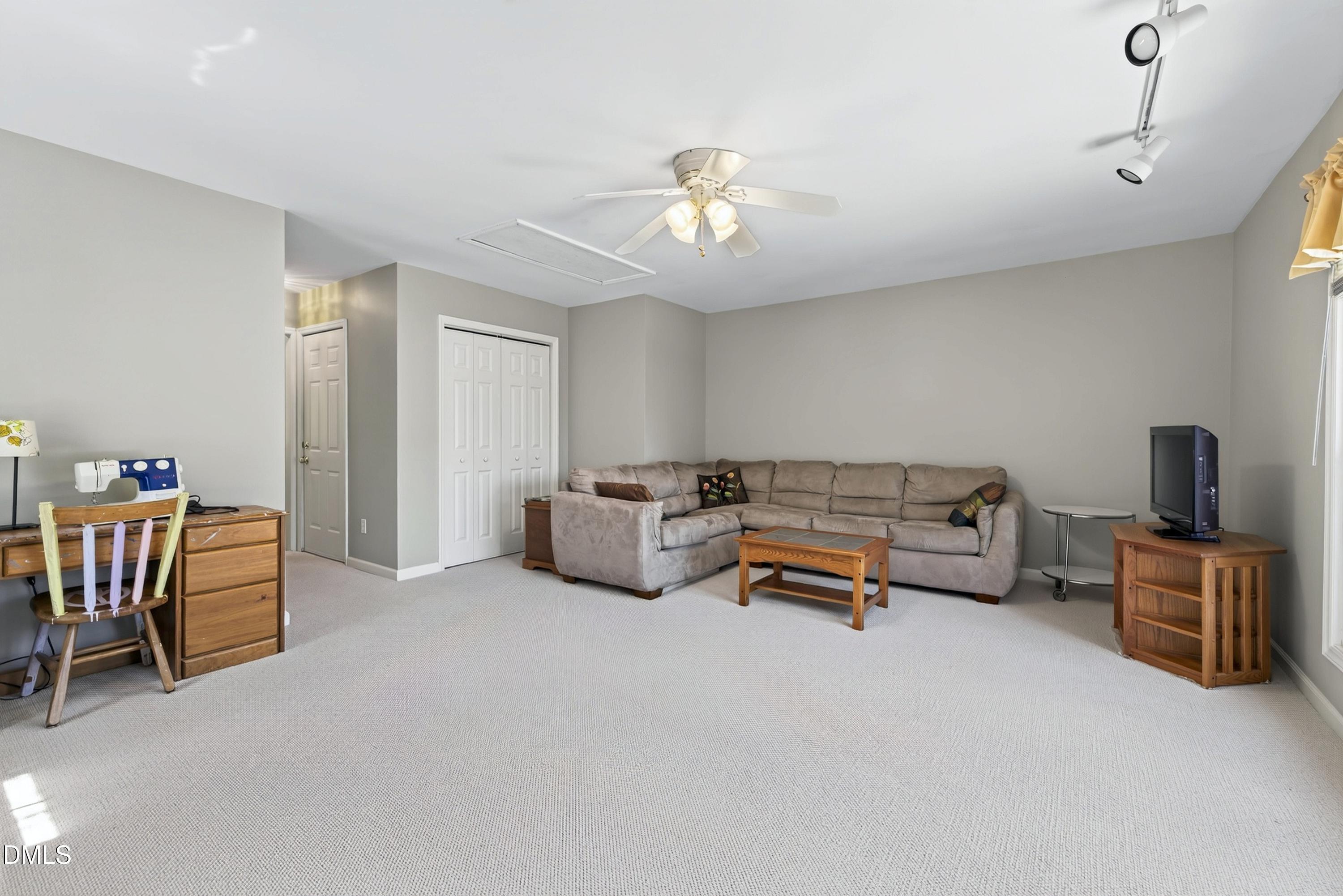 2312 Maplegreen Lane Property Photo 28