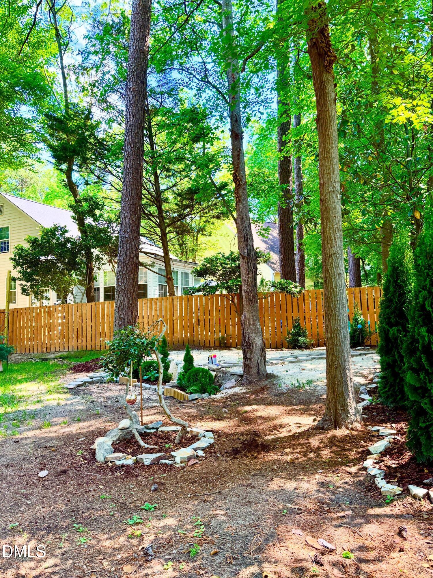 713 Beddingfield Drive Property Photo 17