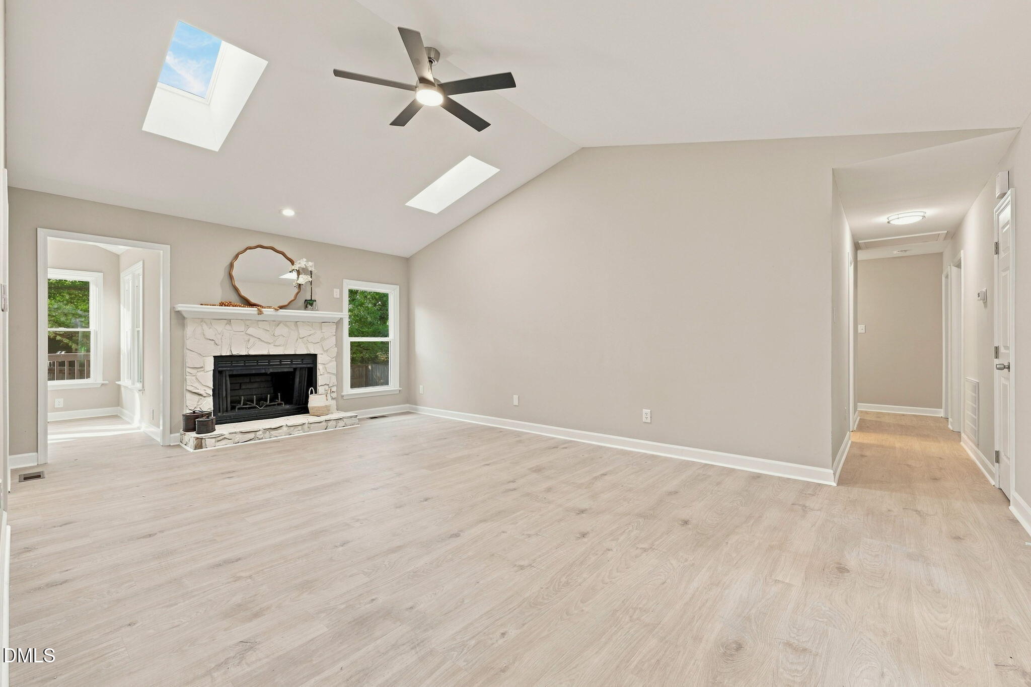 2816 Barwell Road Property Photo 10