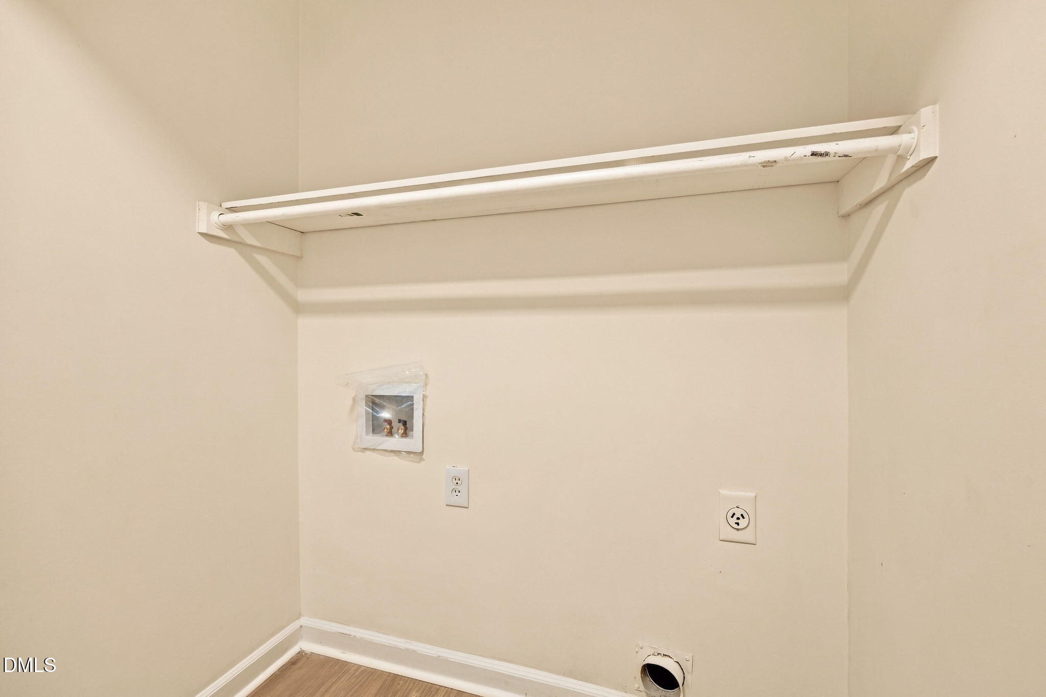2816 Barwell Road Property Photo 23