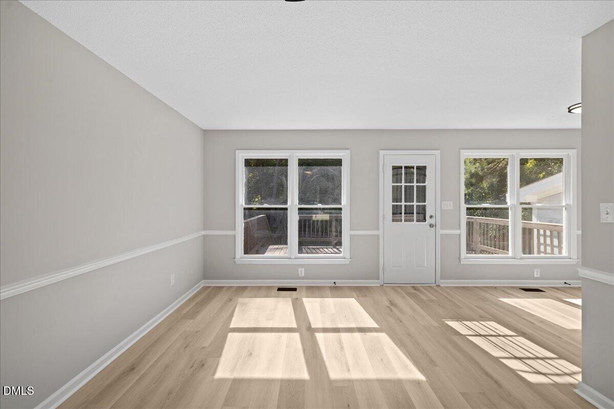 3613 Castlegate Drive Property Photo 12