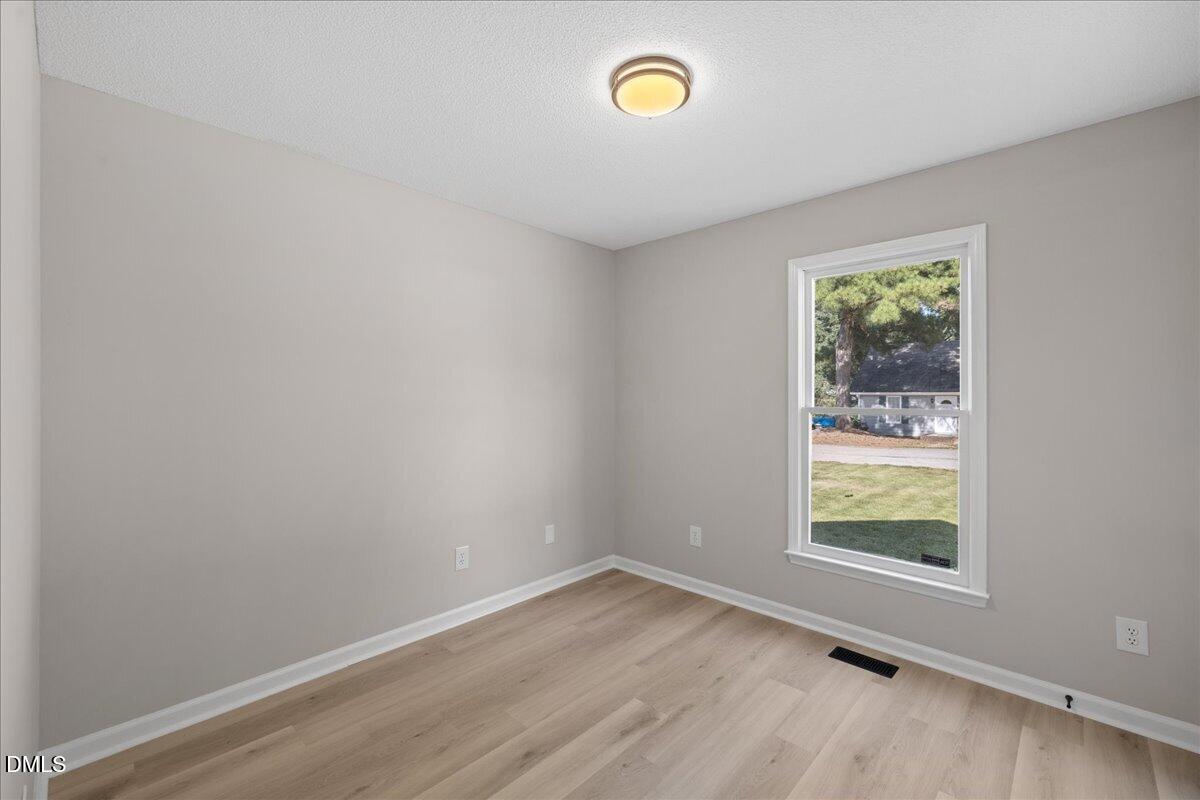 3613 Castlegate Drive Property Photo 19