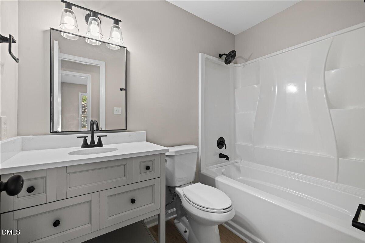 3613 Castlegate Drive Property Photo 21