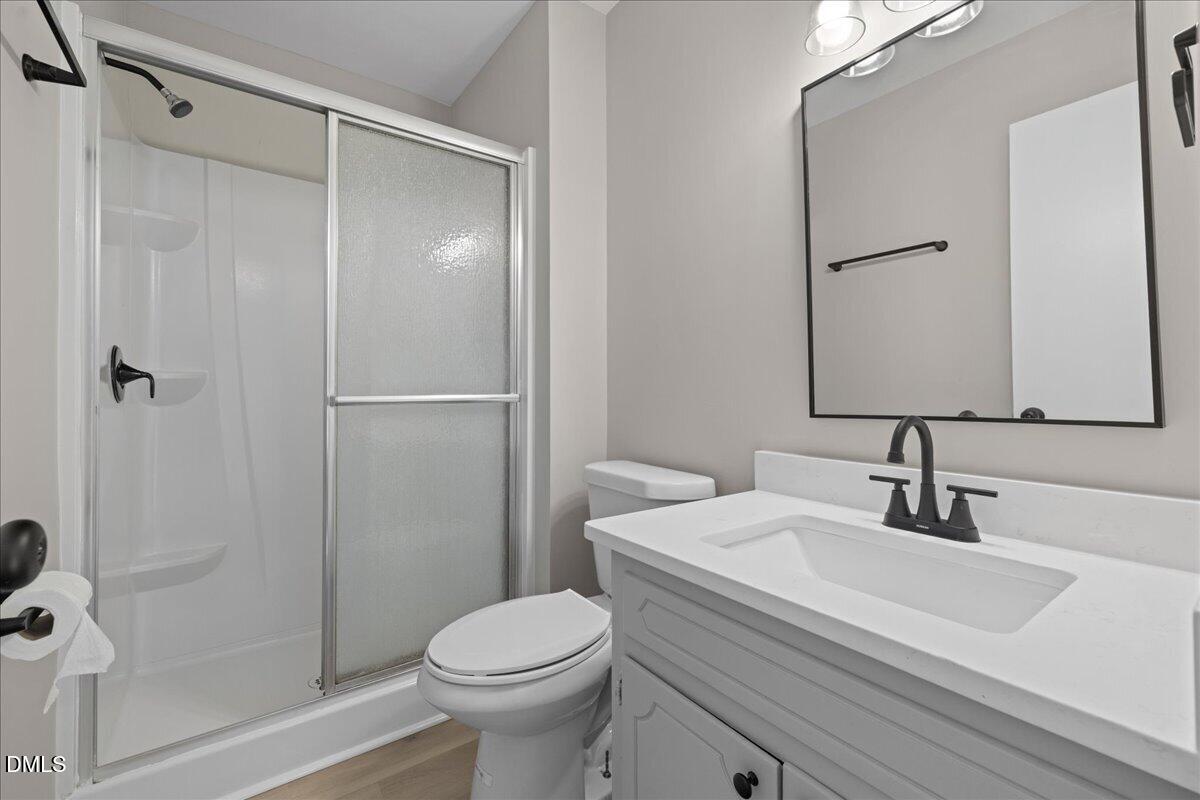 3613 Castlegate Drive Property Photo 27
