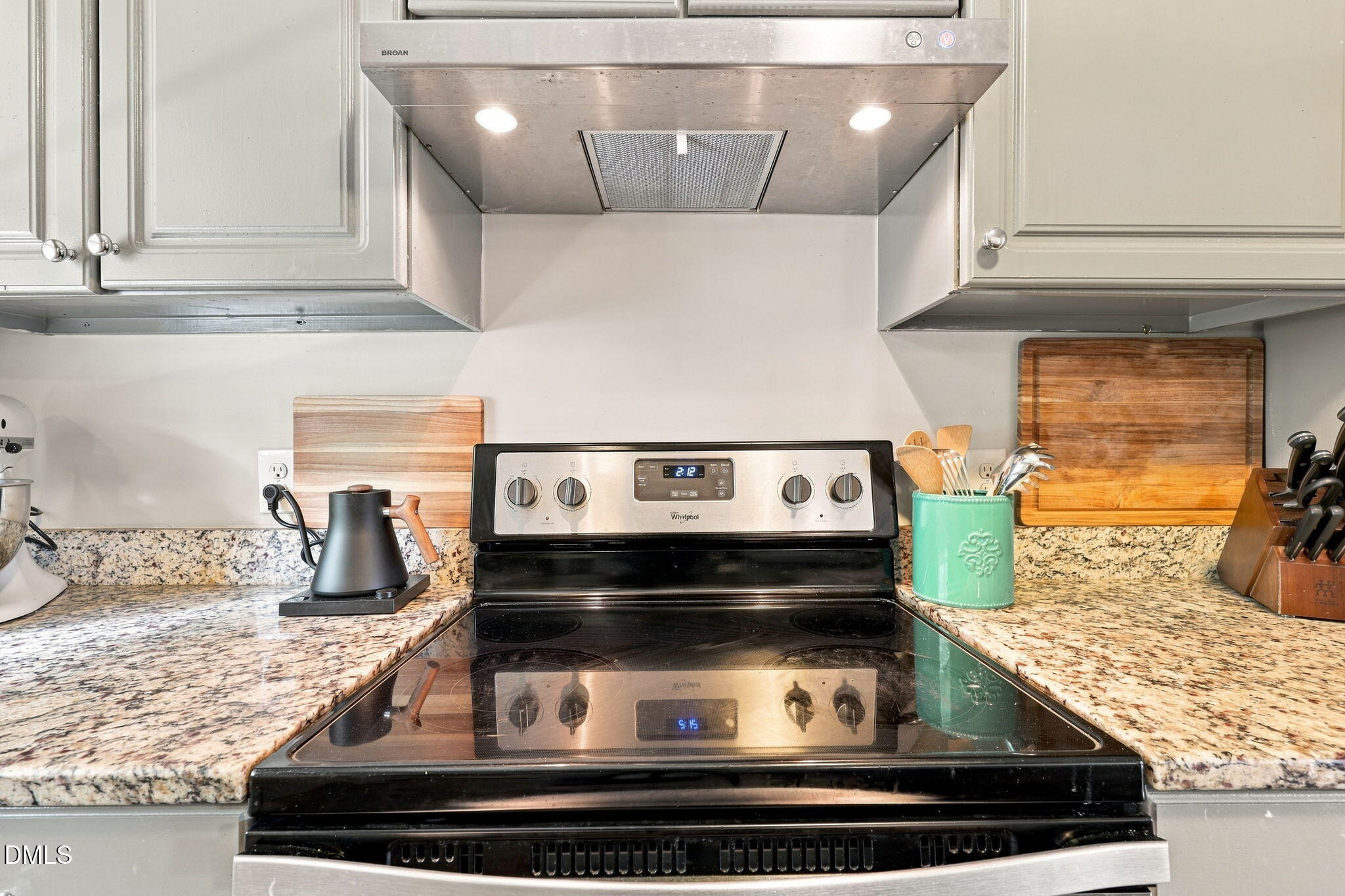 2120 Millbank Street Property Photo 18