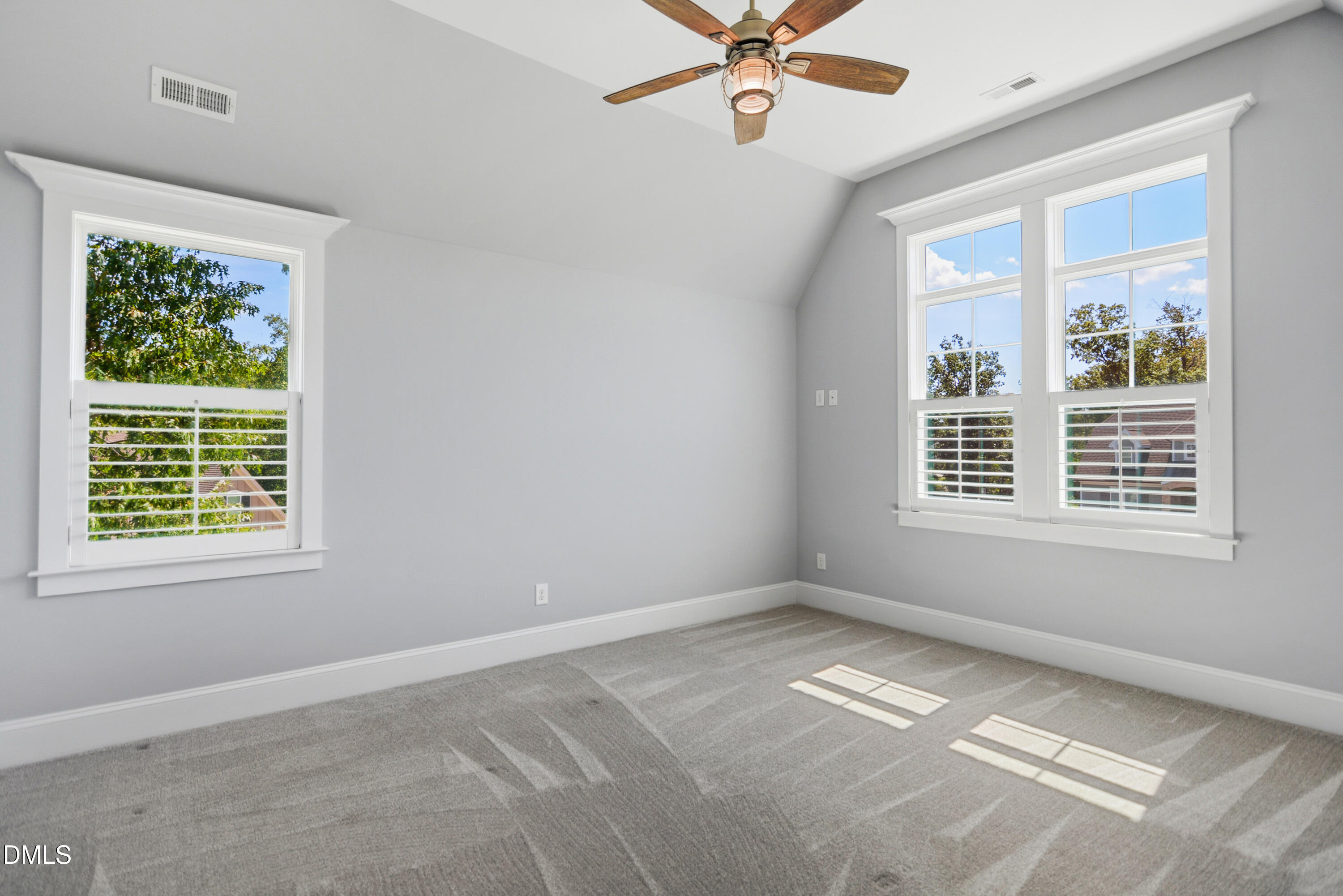 1409 Kinnesaw Street Property Photo 32