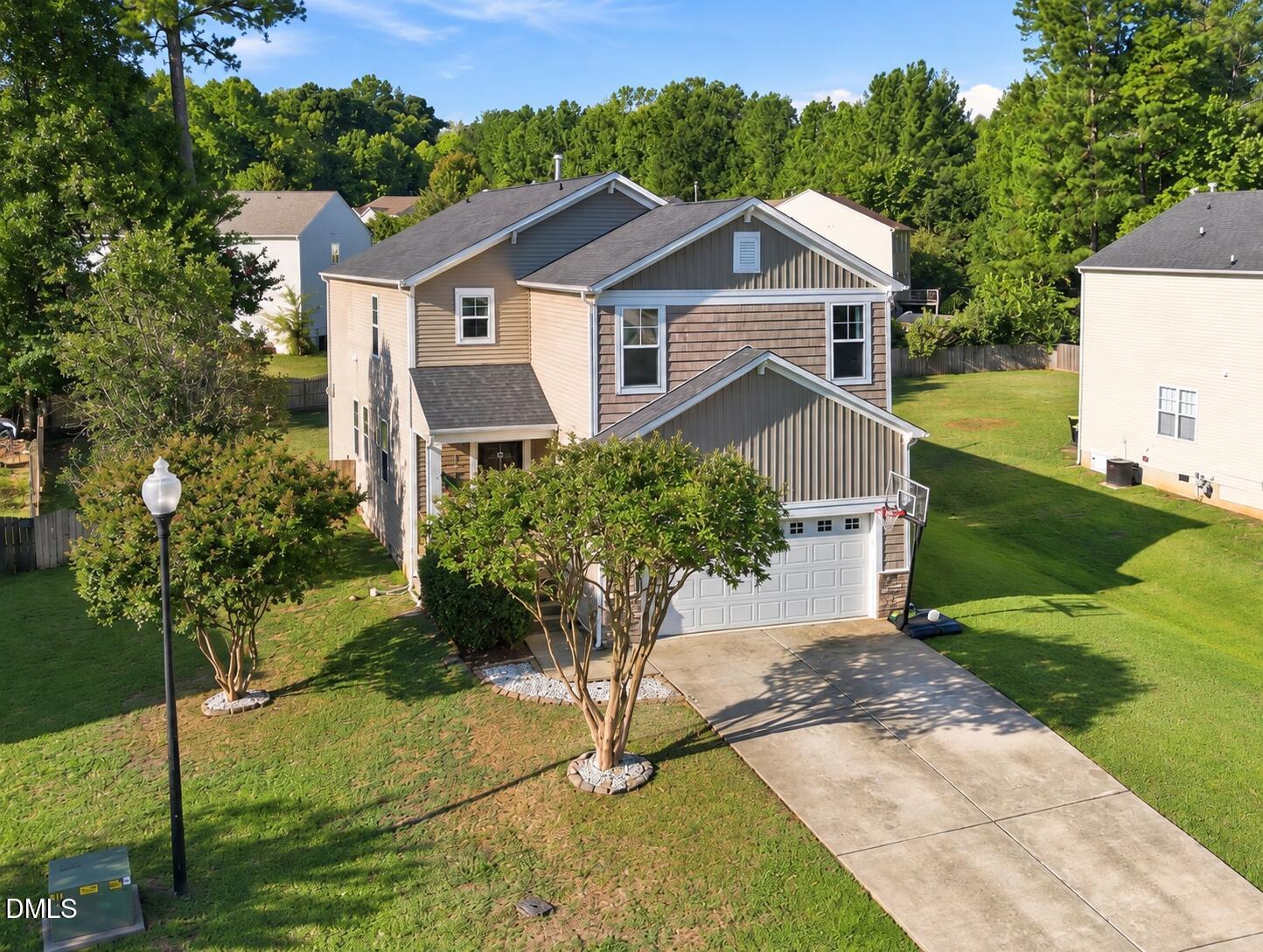 1202 Summerfield Lane E Property Photo 1