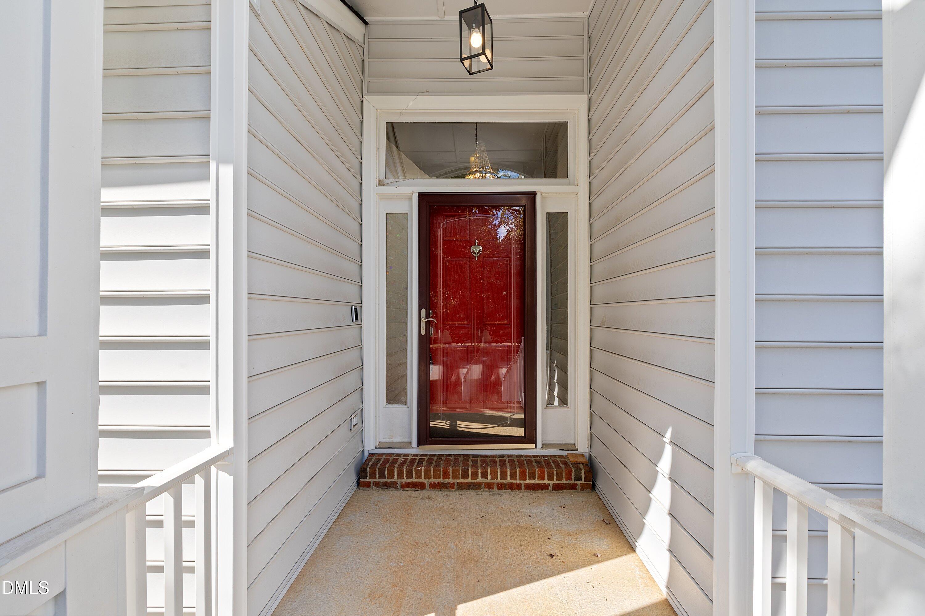 8512 Evans Mill Place Property Photo 5