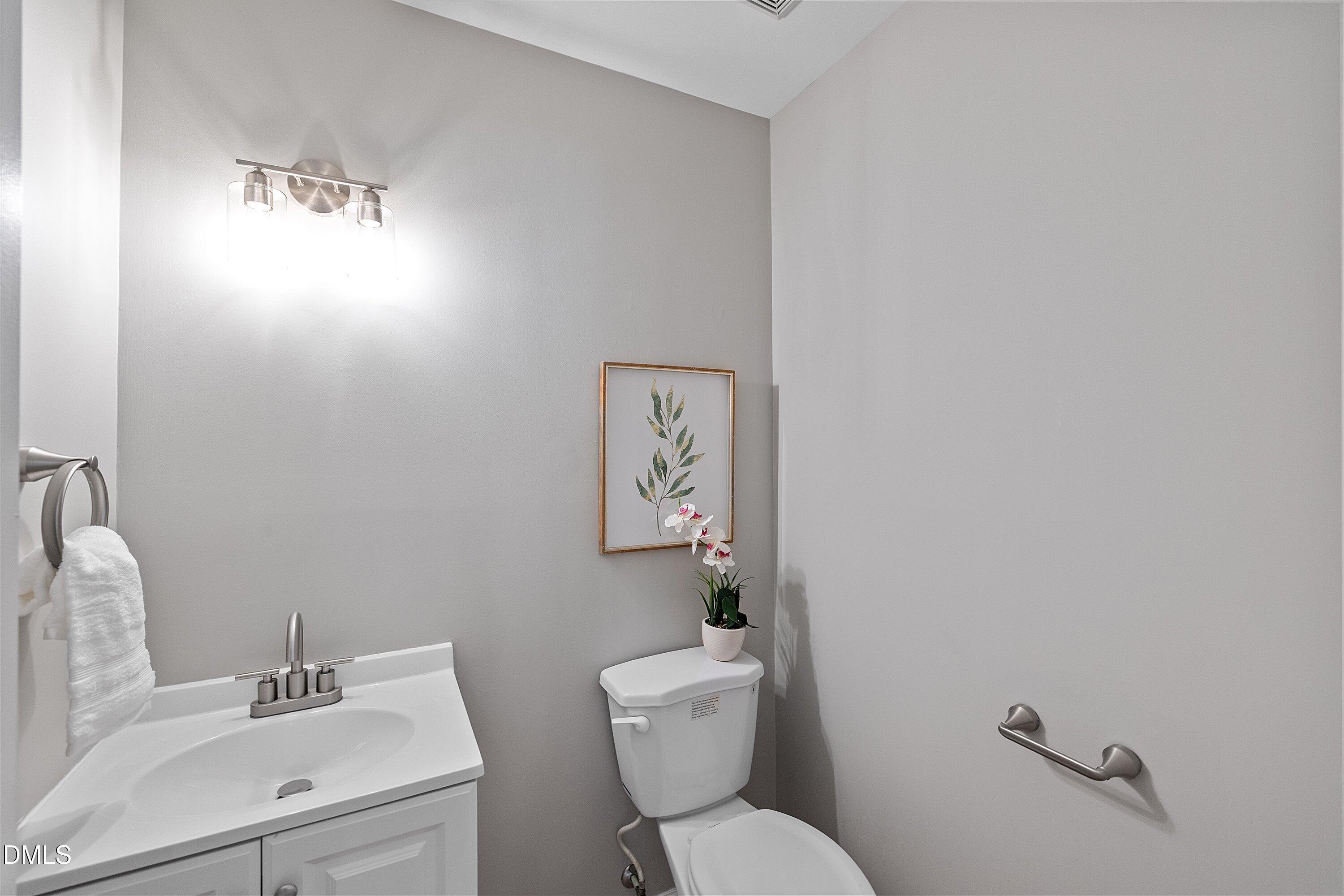8512 Evans Mill Place Property Photo 14