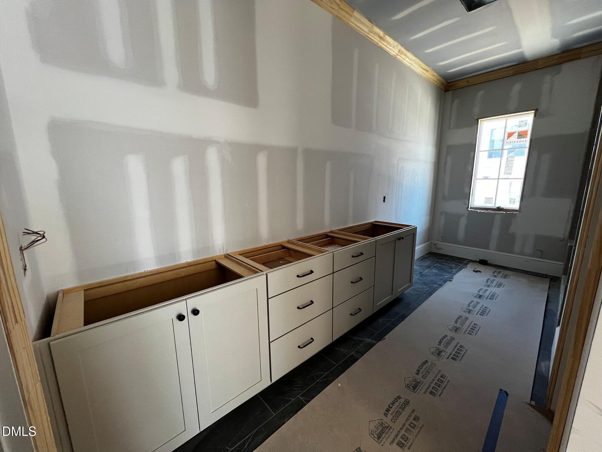 1300 Eldon Circle Property Photo 8