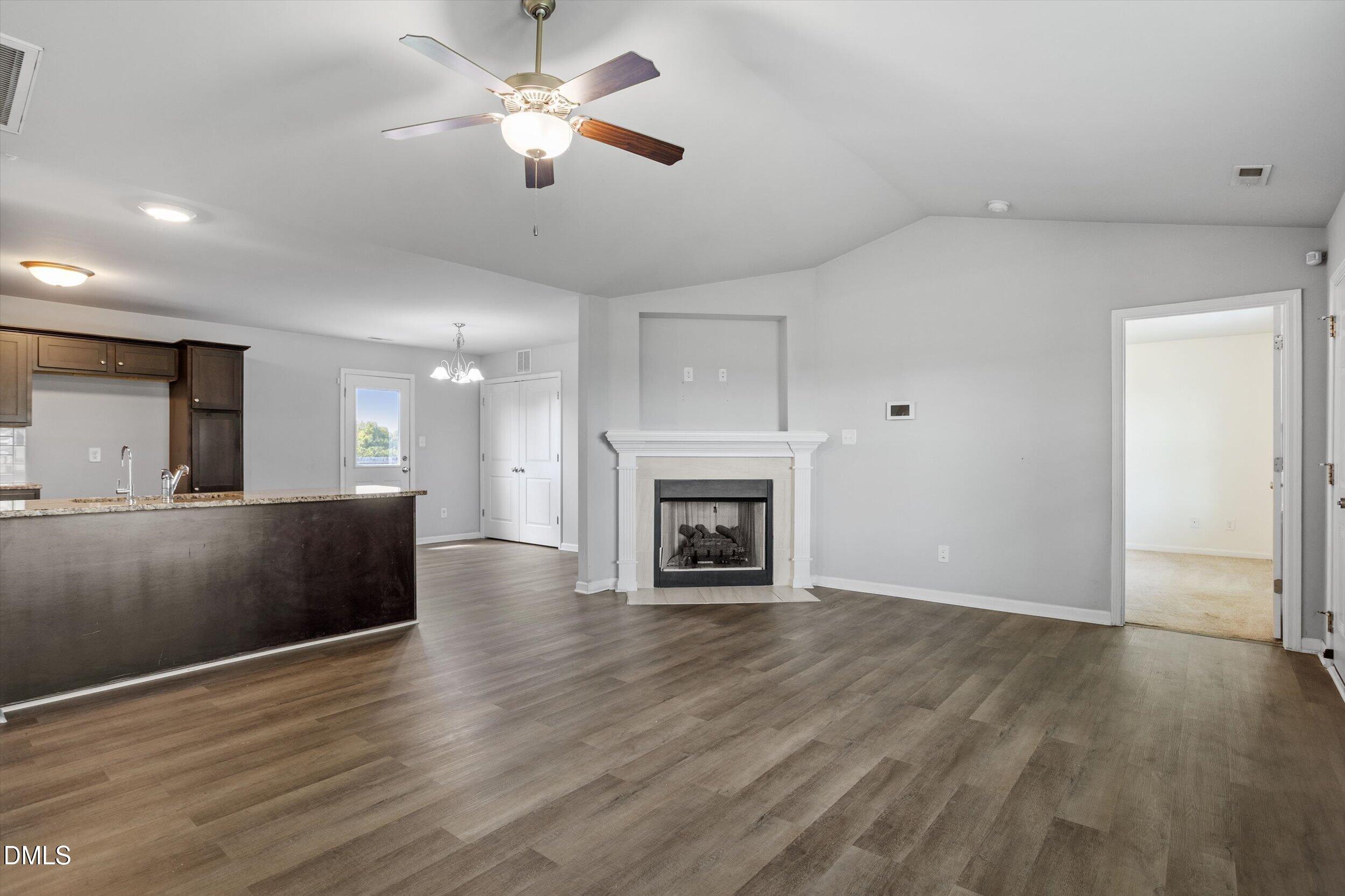 140 Denning Farms Lane Property Photo 8