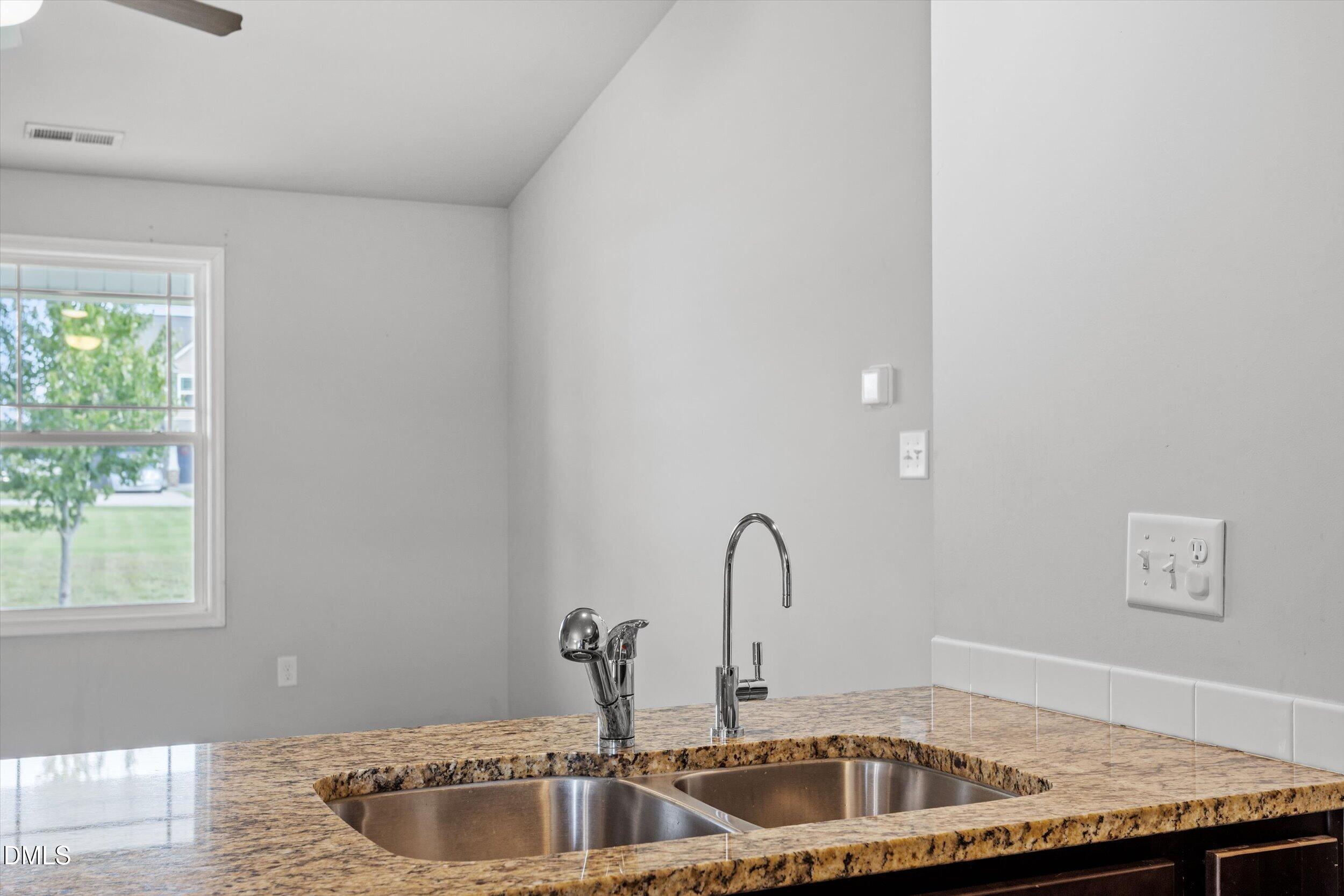 140 Denning Farms Lane Property Photo 12
