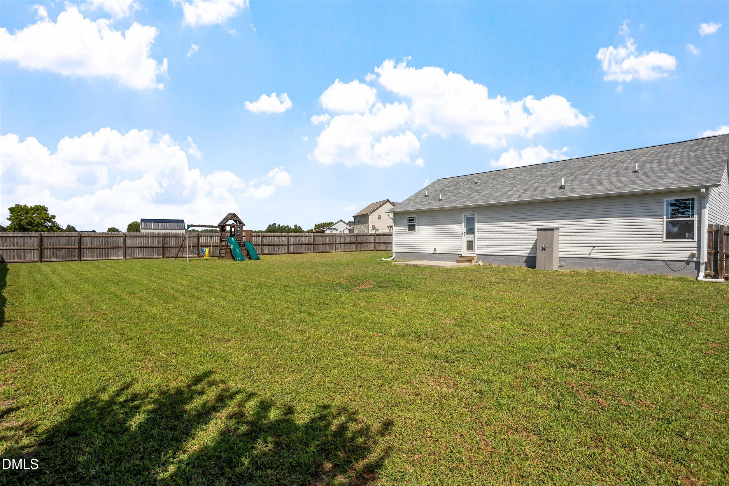 140 Denning Farms Lane Property Photo 24