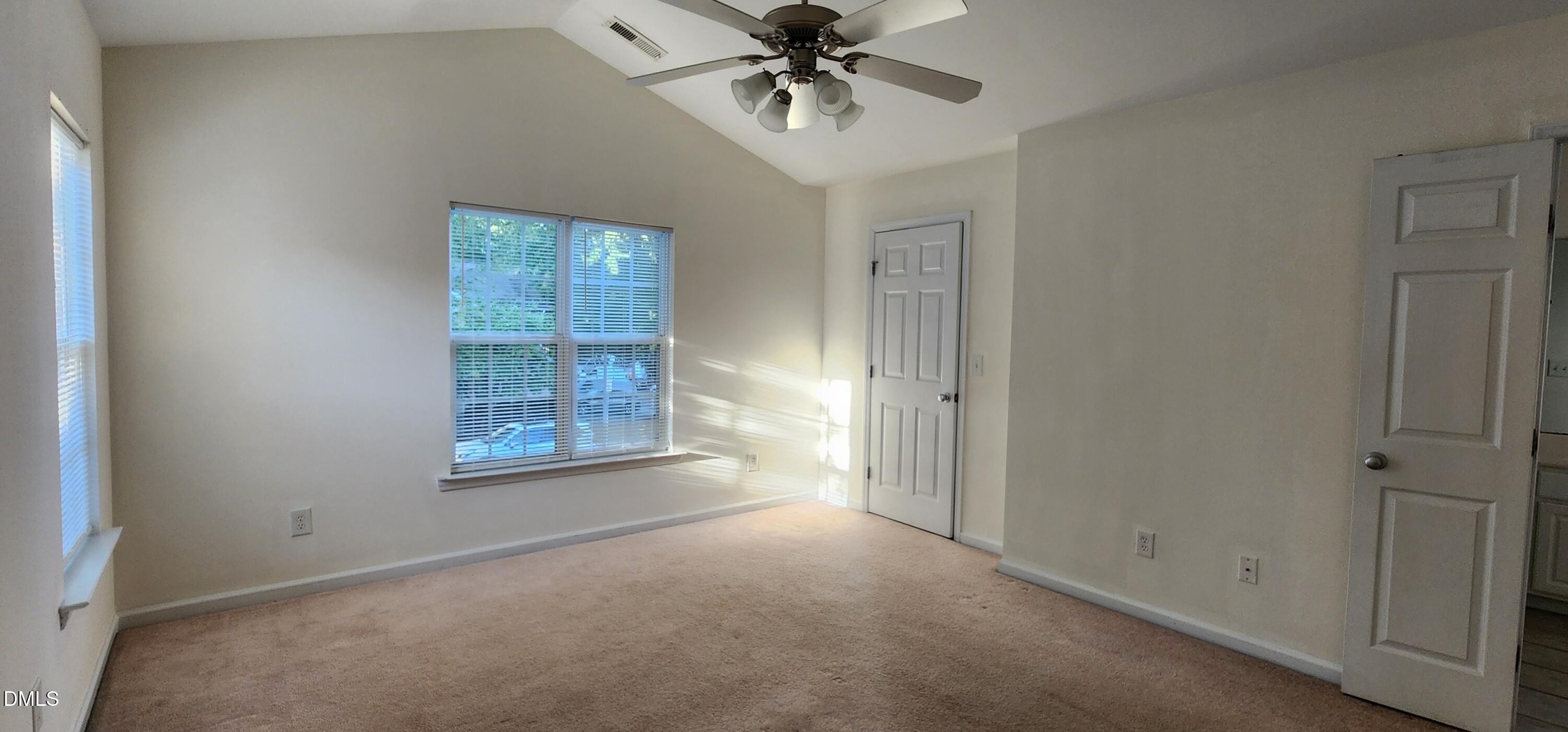 8427 Tie Stone Way Property Photo 11