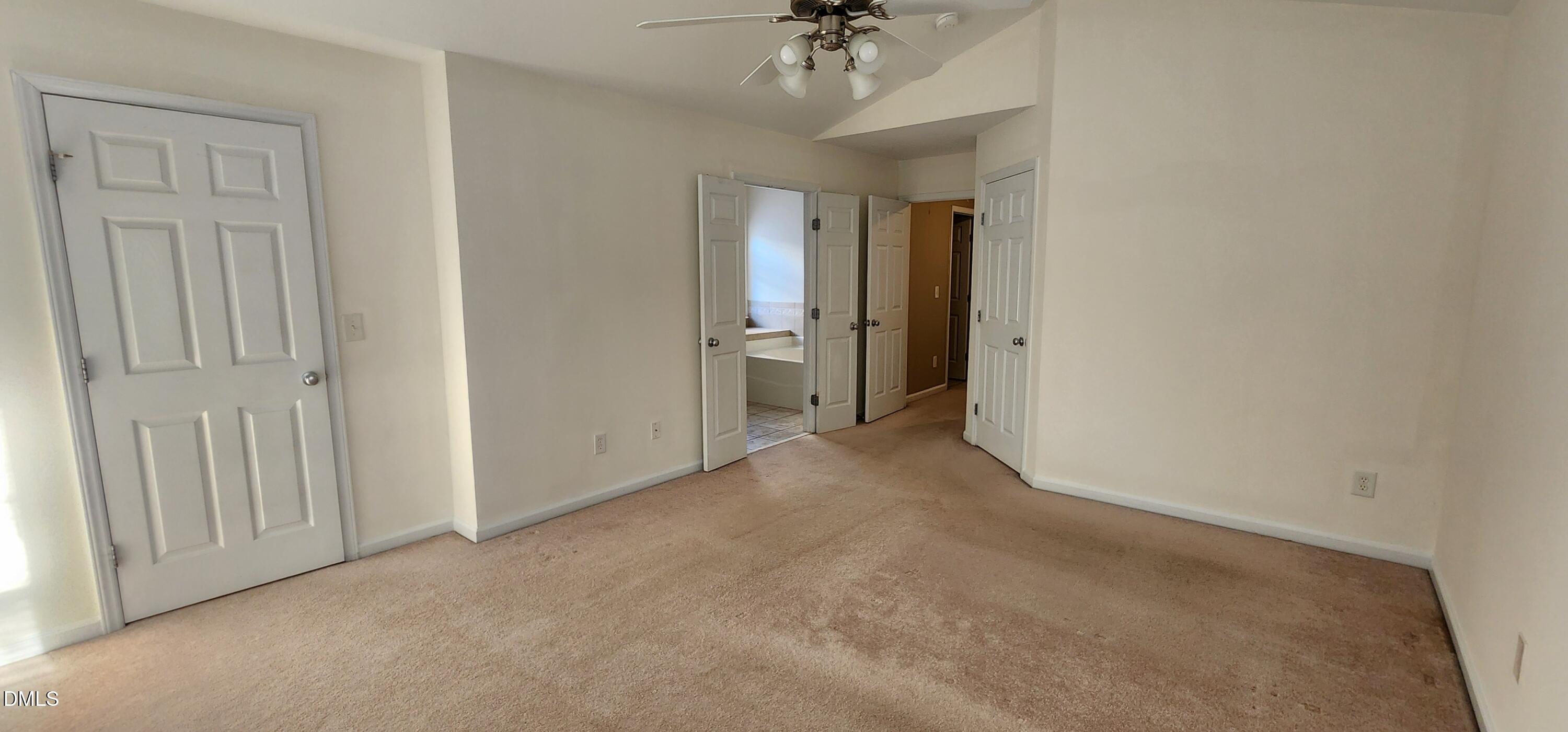 8427 Tie Stone Way Property Photo 12