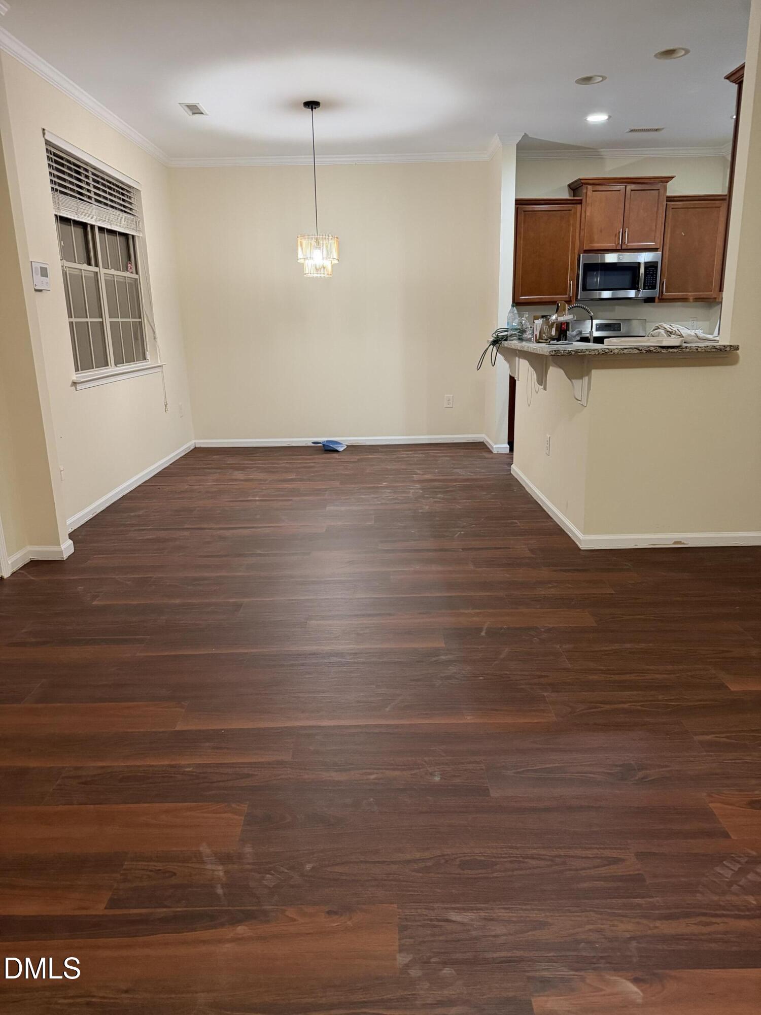 402 Windy Peak Loop Property Photo 8