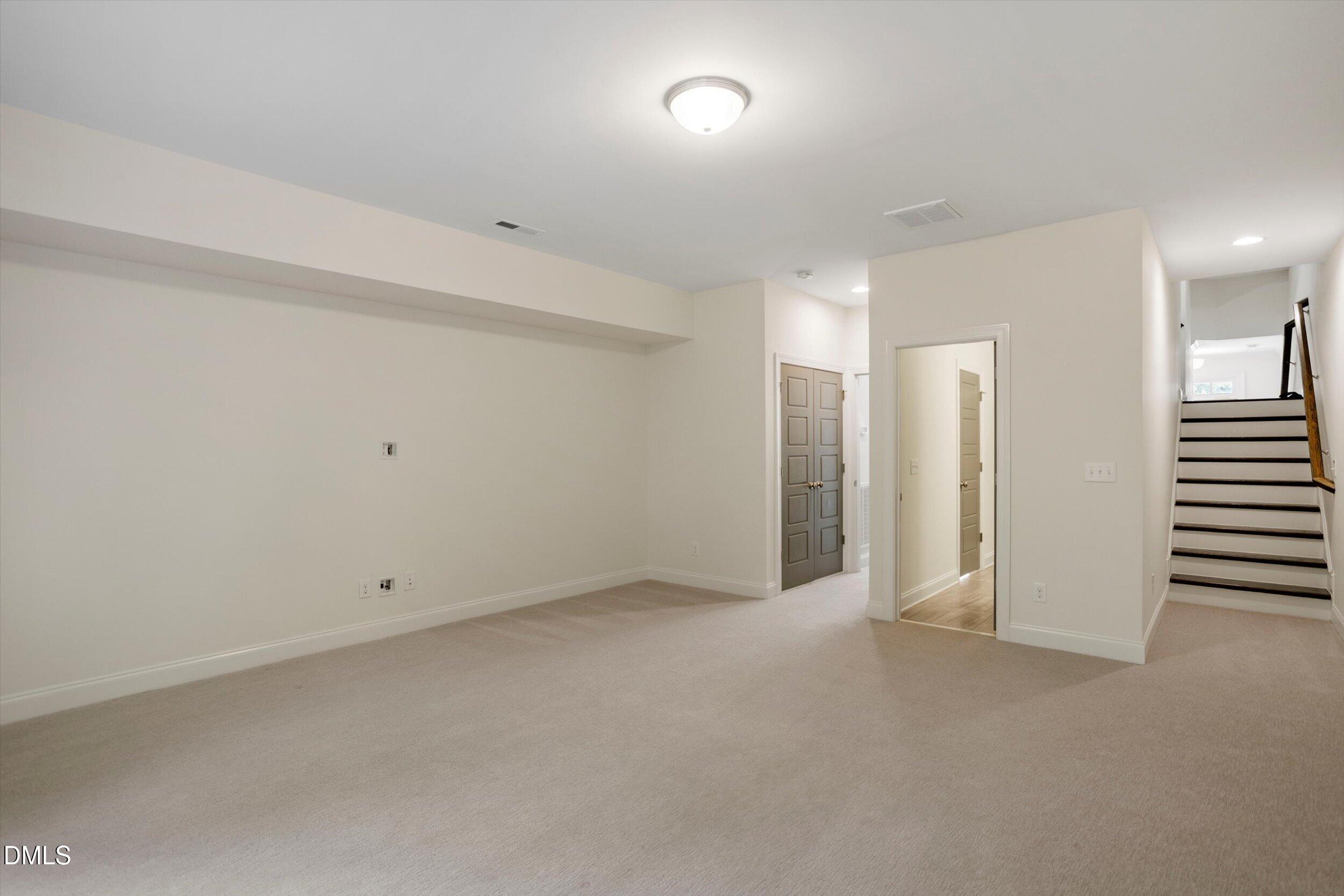 3107 Stockdale Drive Property Photo 27