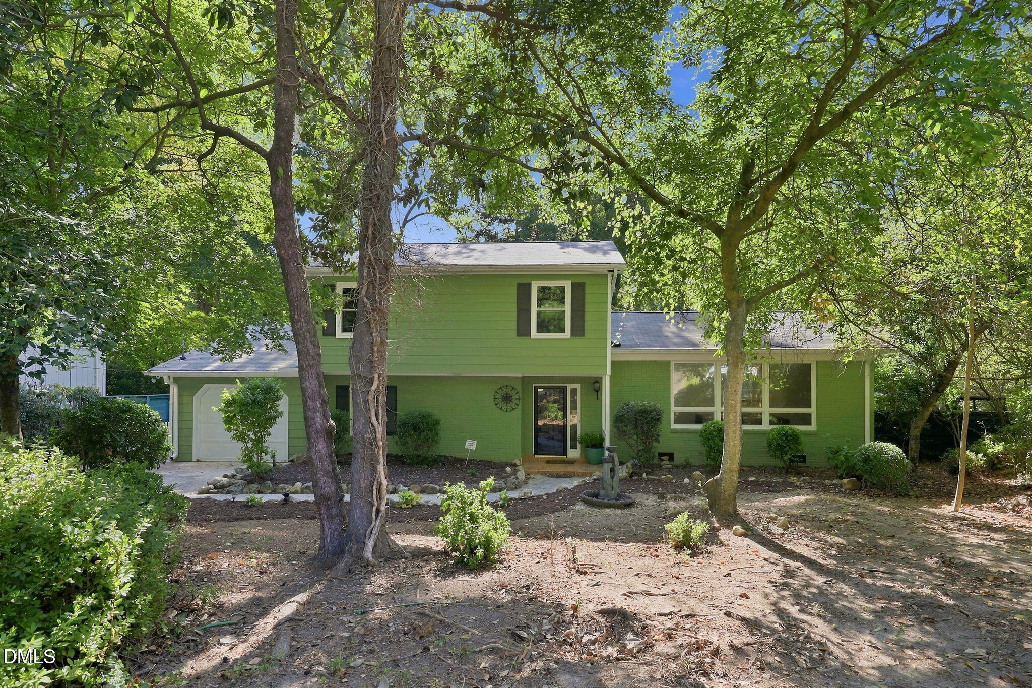 4904 Brookhurst Place Property Photo 2