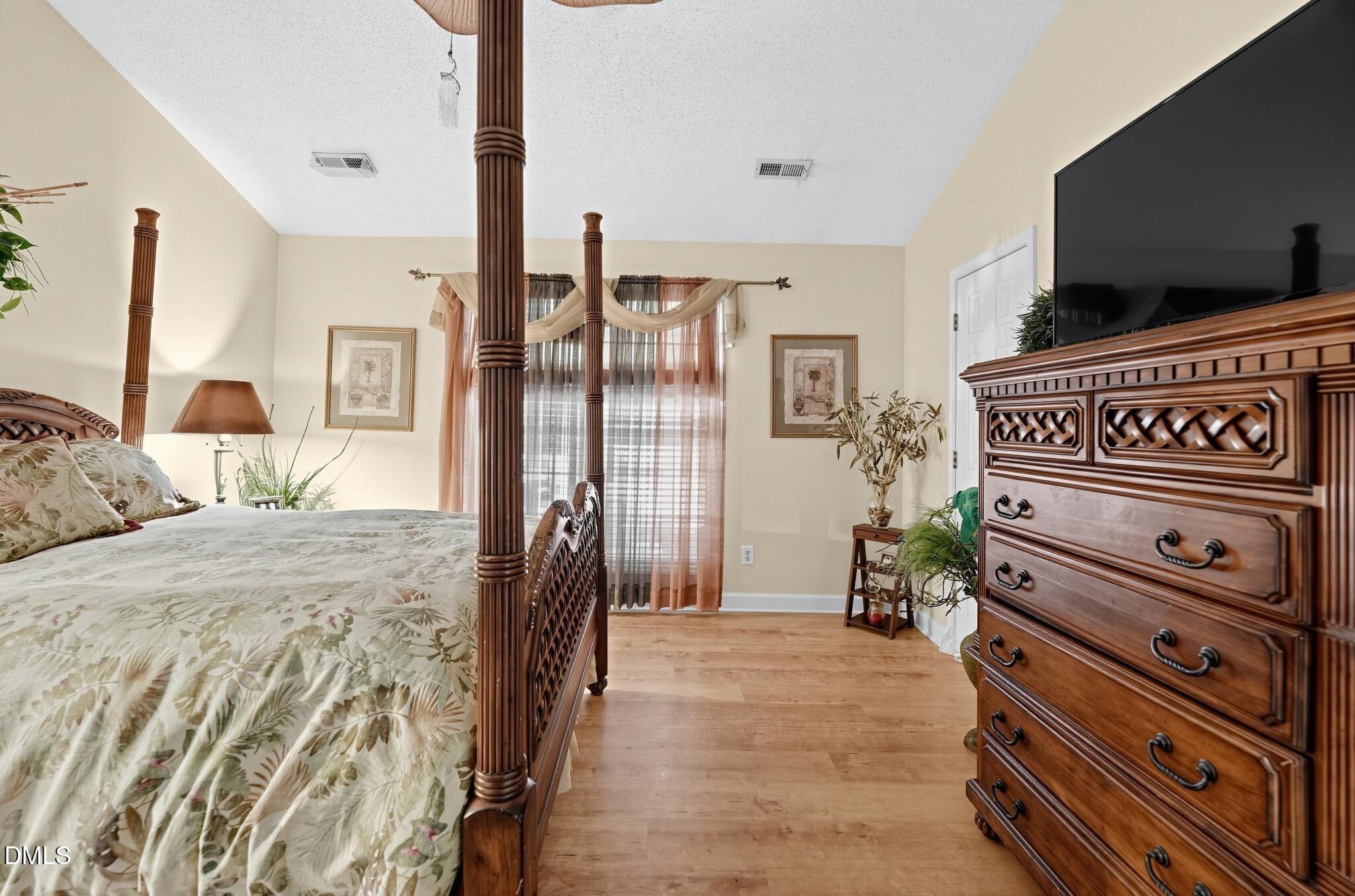 1325 Kendallwood Drive Property Photo 14