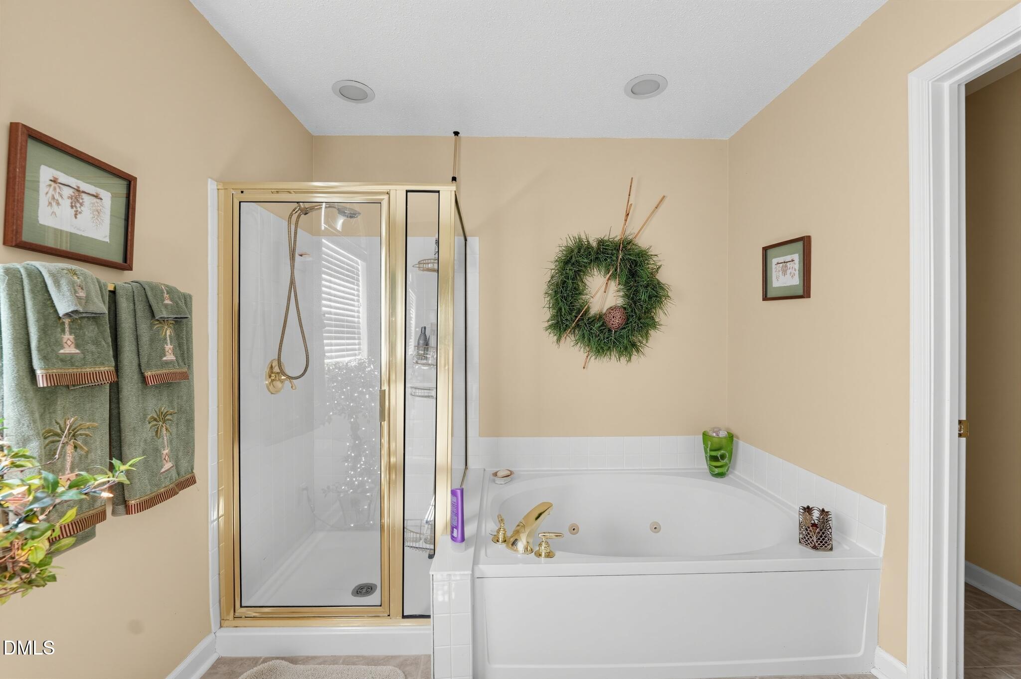 1325 Kendallwood Drive Property Photo 16