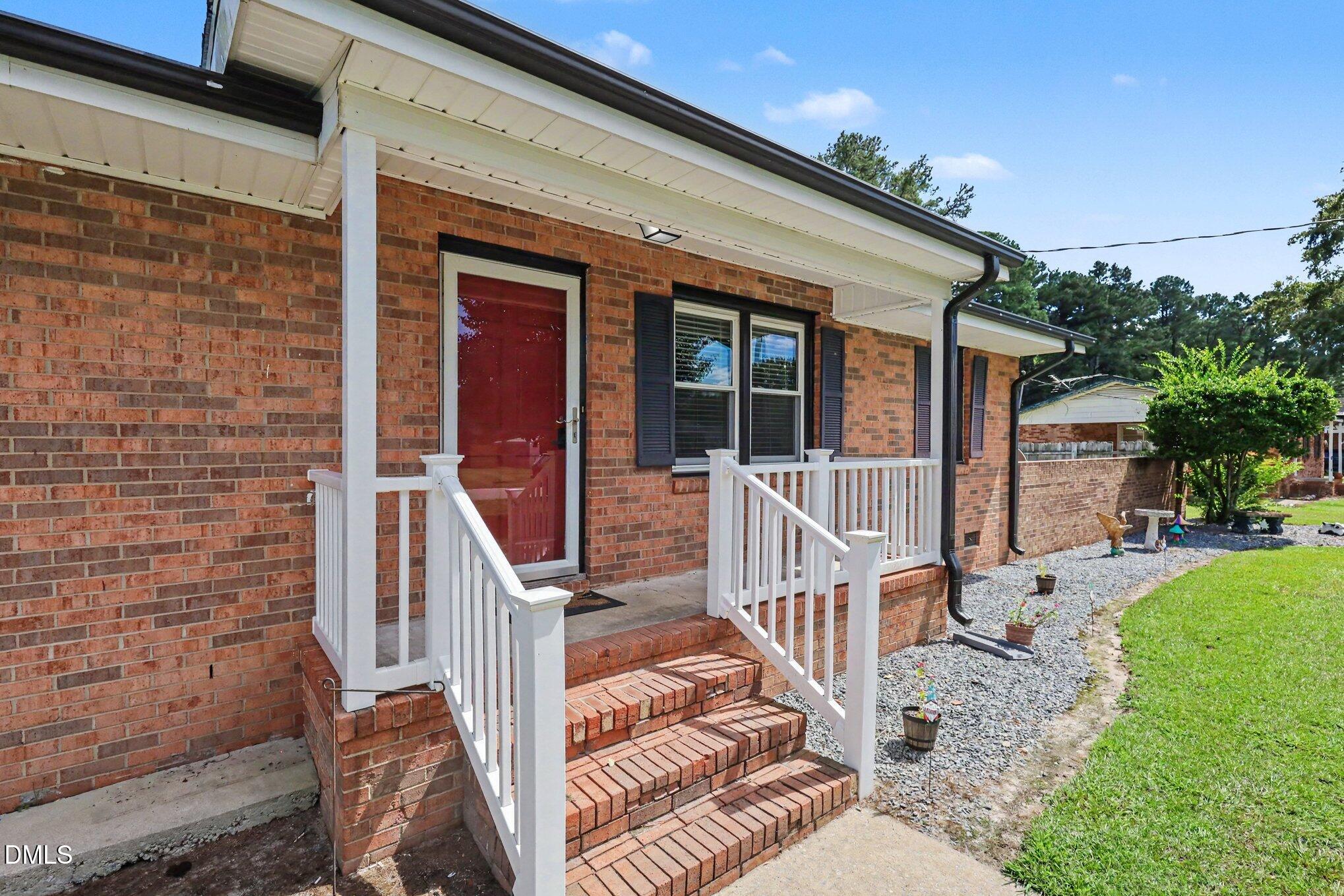 200 Paceville Road Property Photo 2