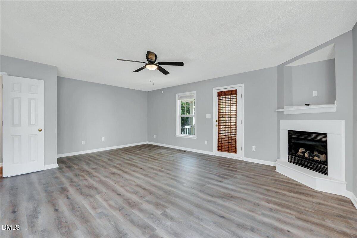 4704 Windblown Court Property Photo 5