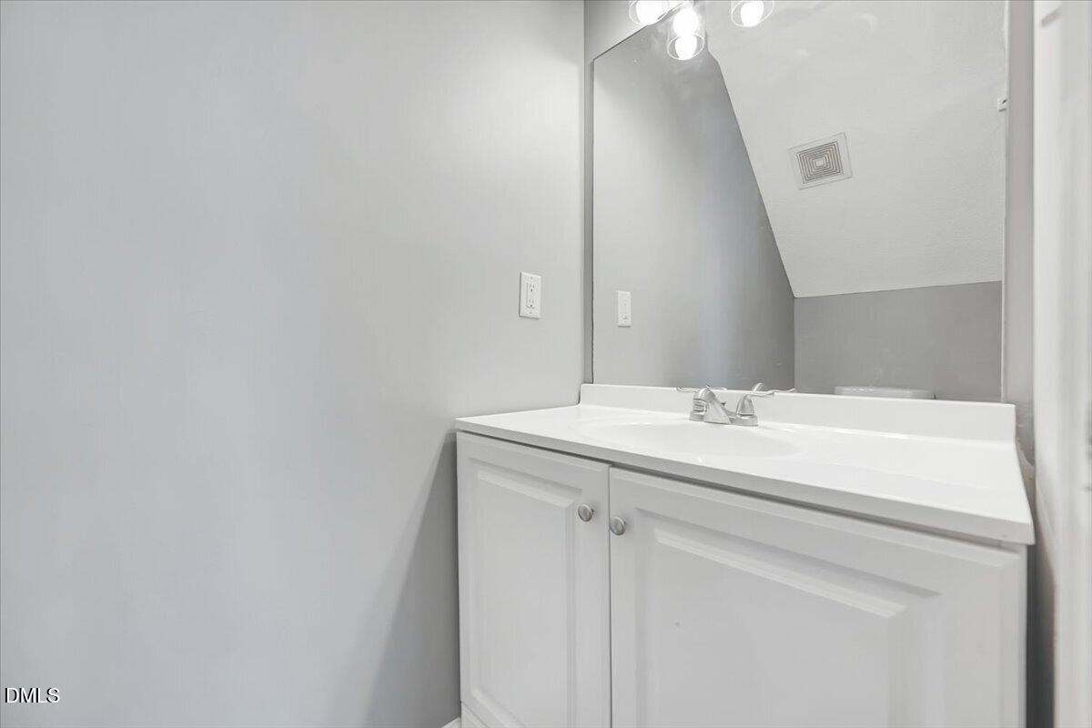 4704 Windblown Court Property Photo 14
