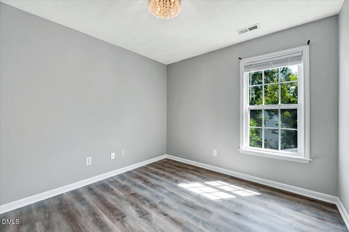 4704 Windblown Court Property Photo 16