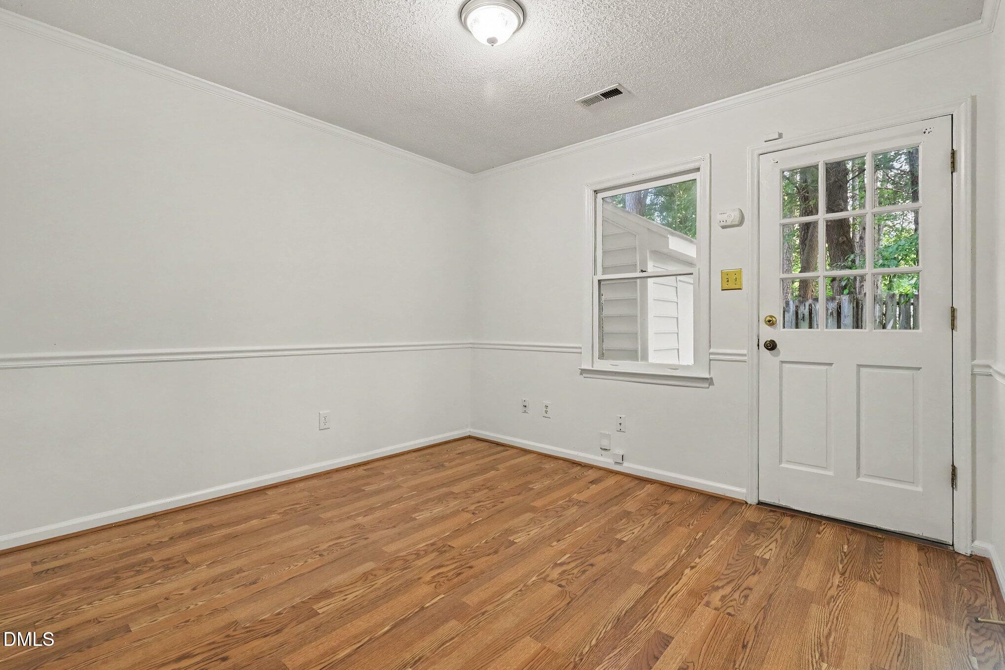 5617 Hamstead Crossing Property Photo 6