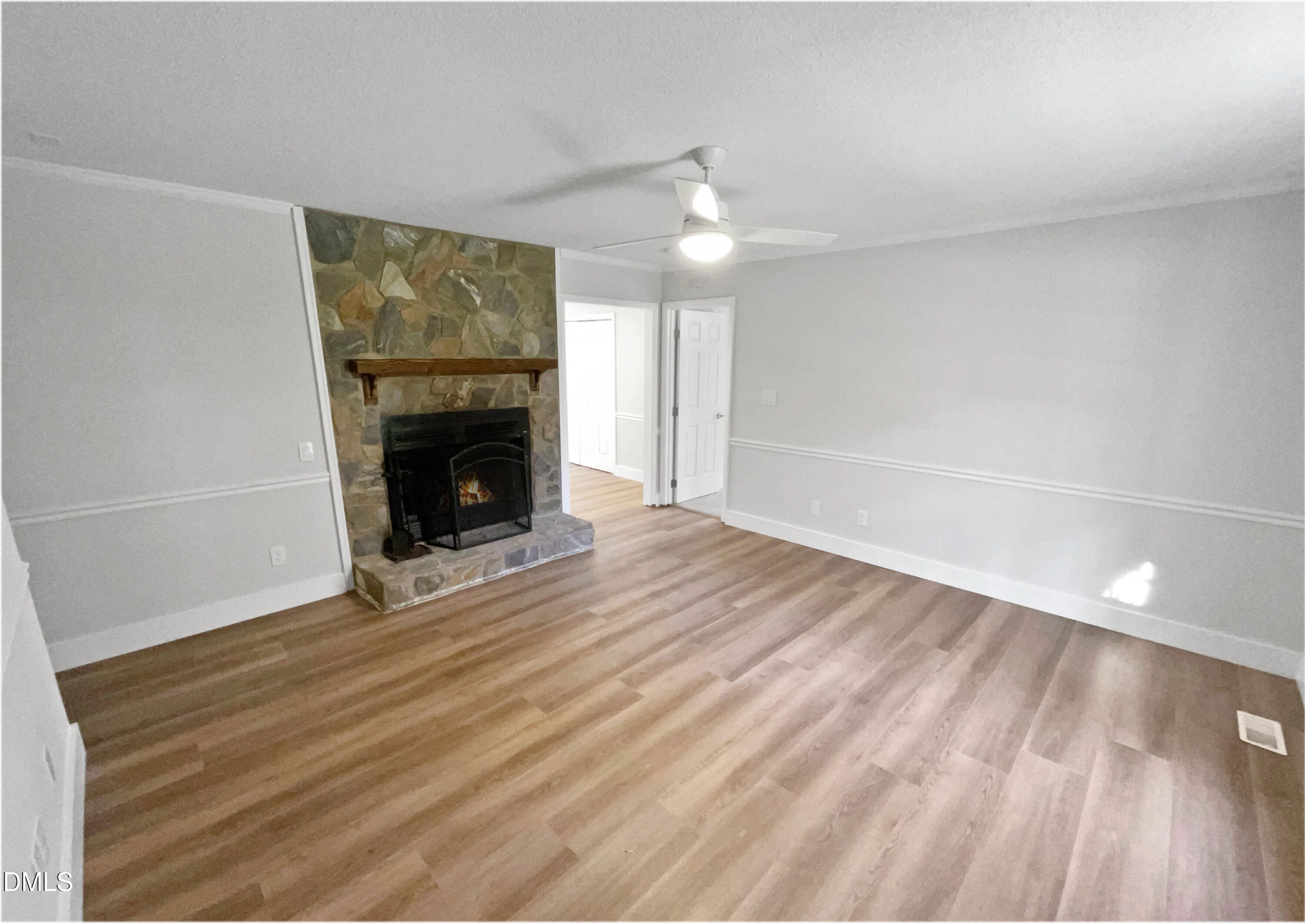 6209 River Landings Drive Property Photo 3