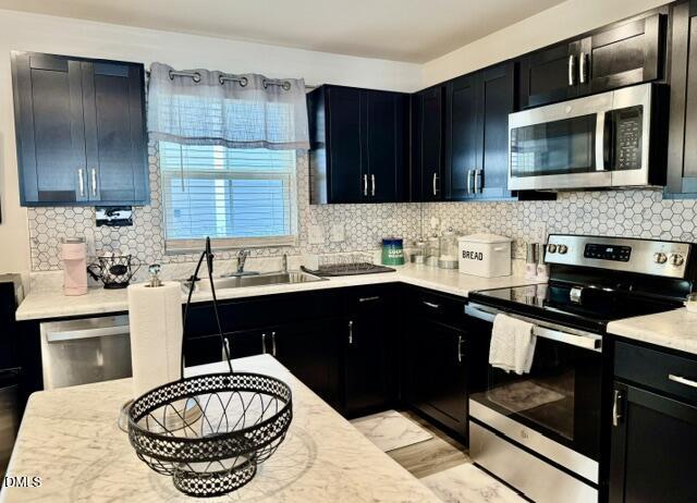 4007 Lush Grove Drive Property Photo 13