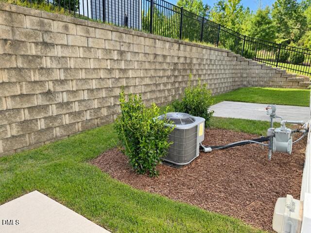 4007 Lush Grove Drive Property Photo 32